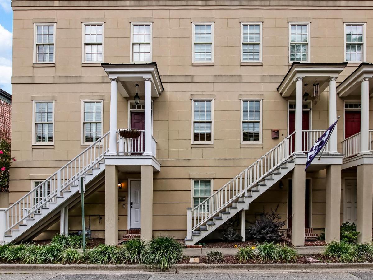 Crawford Coastal Apartment