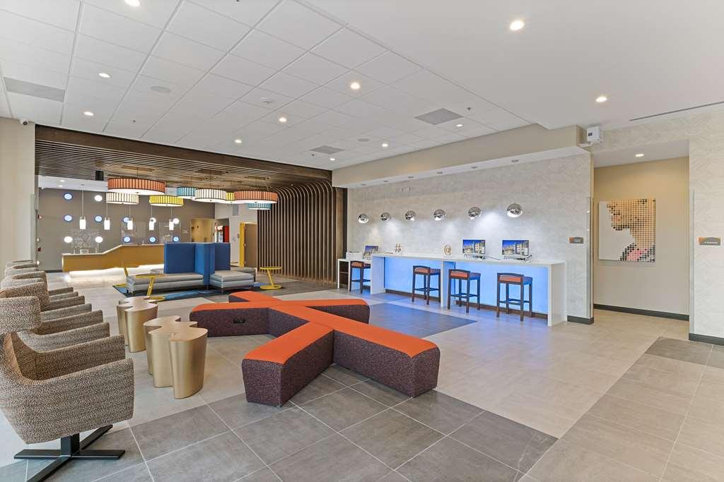 Glo Western Savannah-gateway I-95