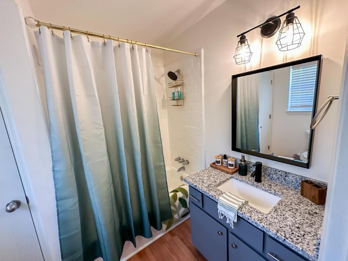 Cozy Oasis 15min To Dt & Tybee, Away From - The Nest *