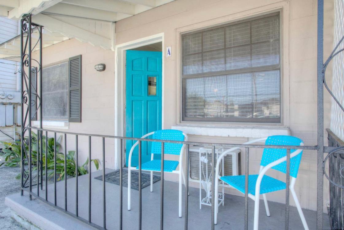 2Br Affordable Walkable Duplex Near Forsyth Park Free Parking Apartment Savannah