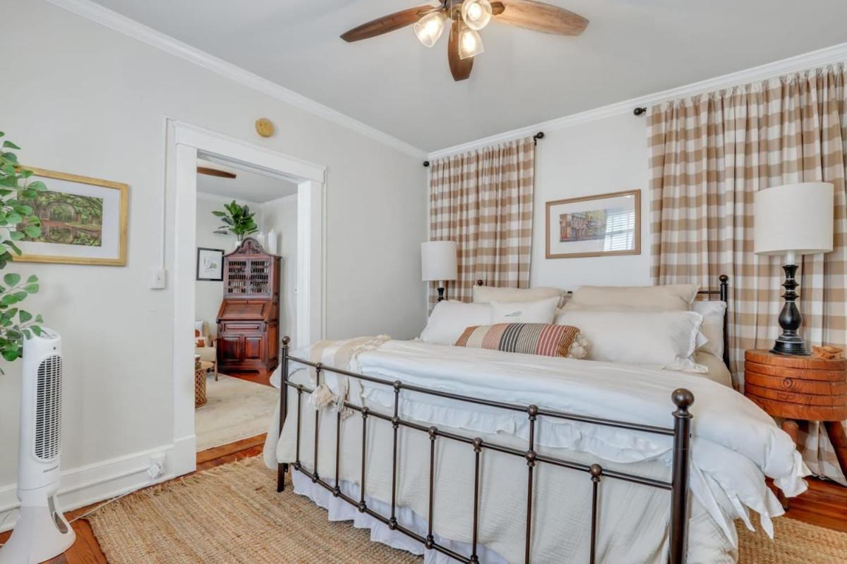 Southern Belle On Oglethorpe Square Holiday home