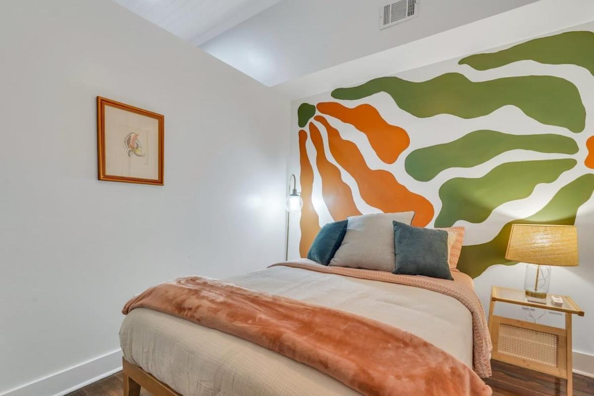 Broughton Bliss Loft- Market Plant Riverside Apartment *