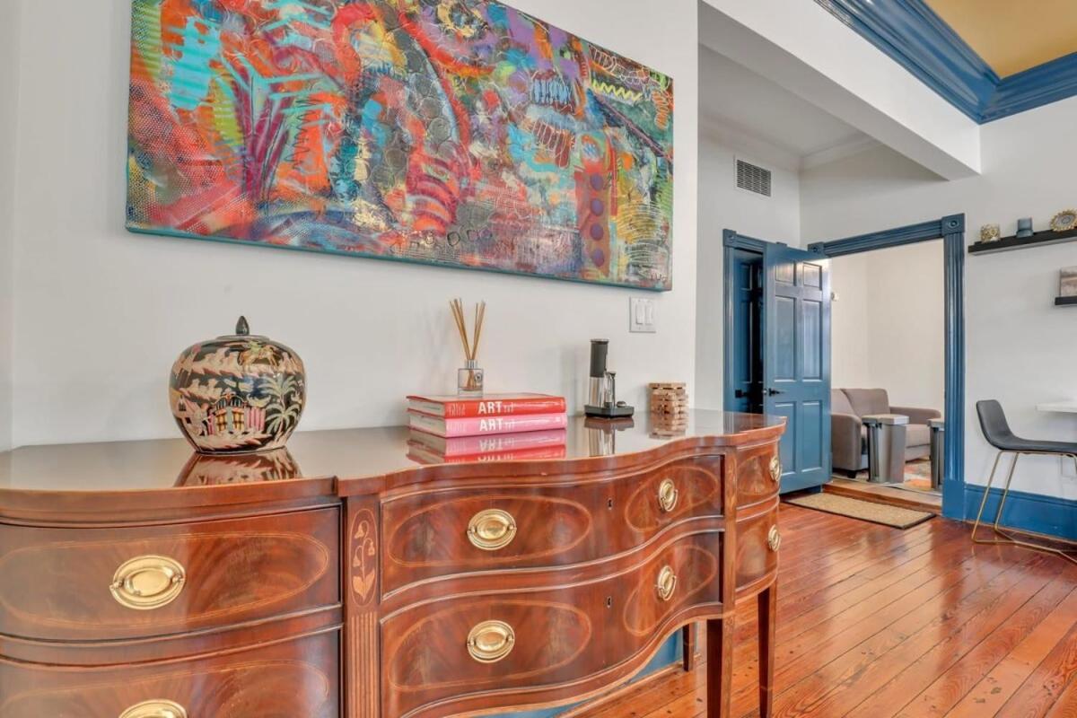 The Palm House-downtown Private Patio Luxury * Savannah
