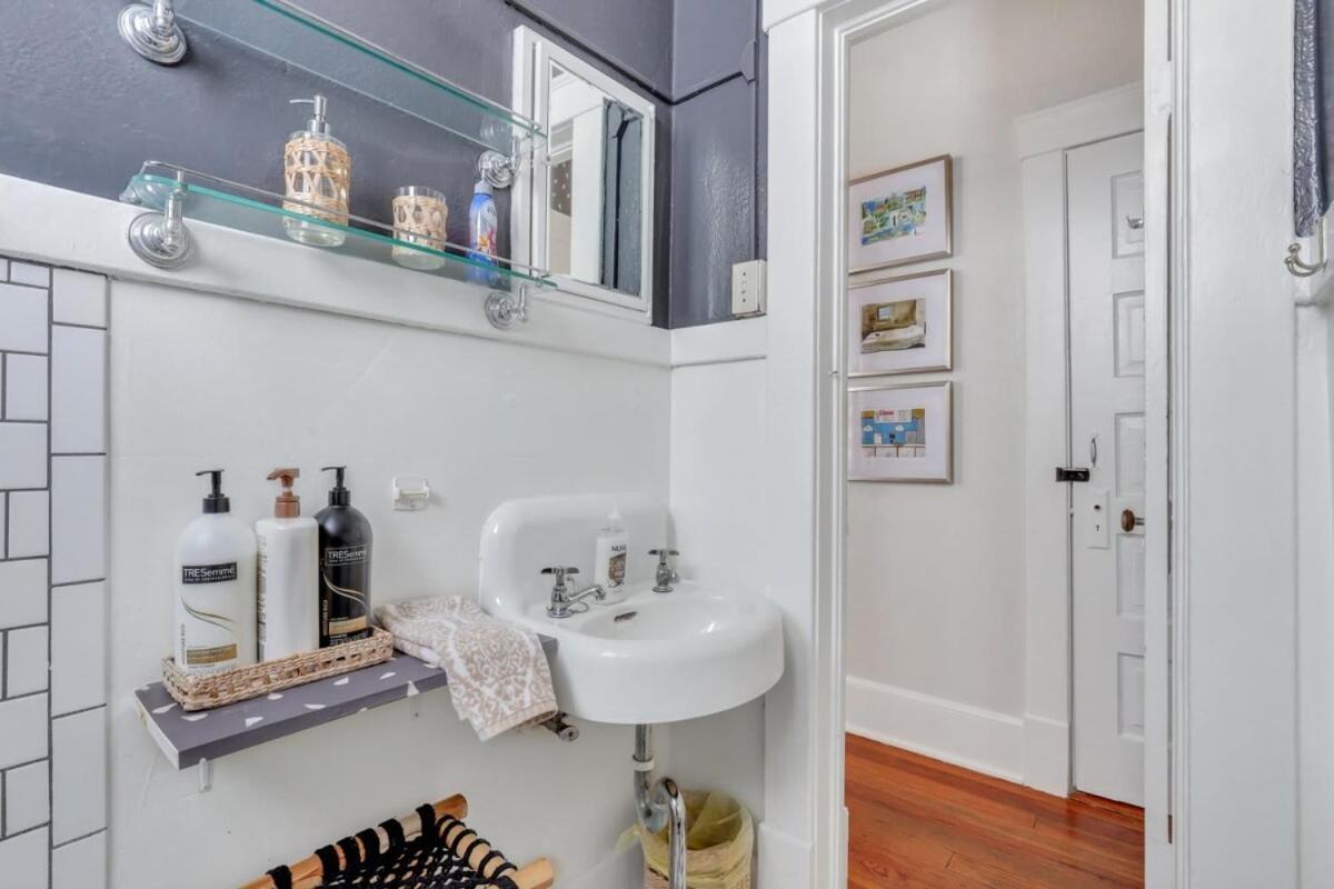 Southern Belle On Oglethorpe Square Holiday home *