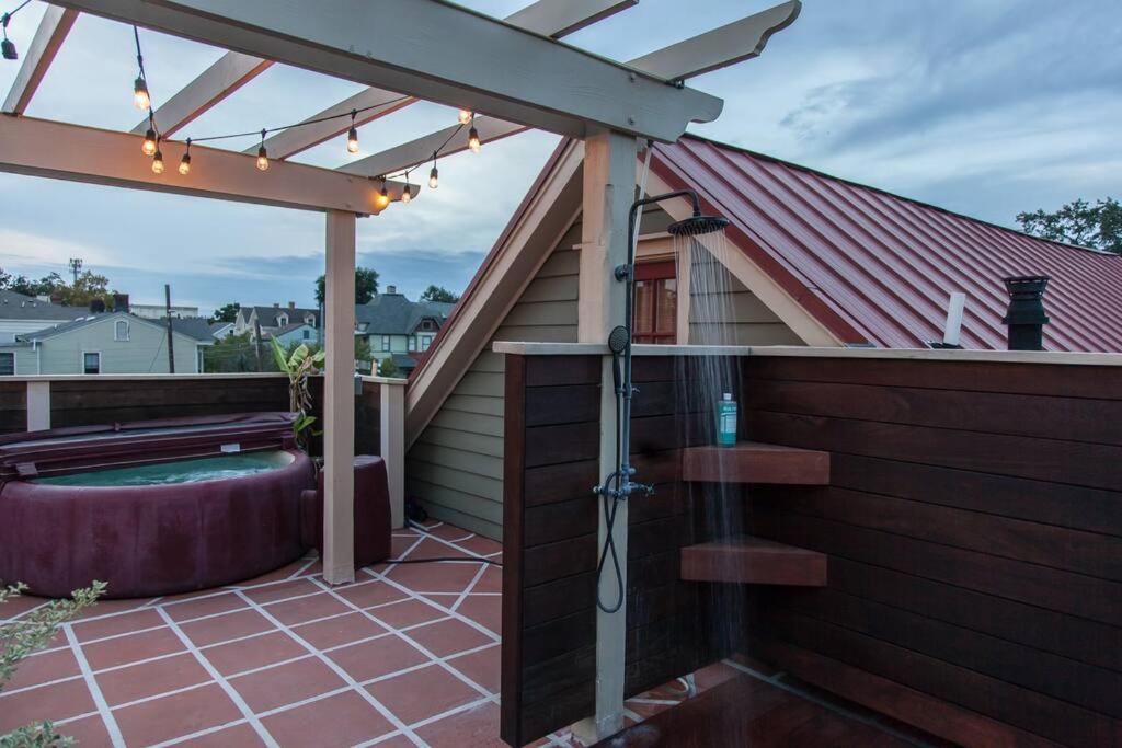 Roof Terrace Oasis Holiday home Savannah