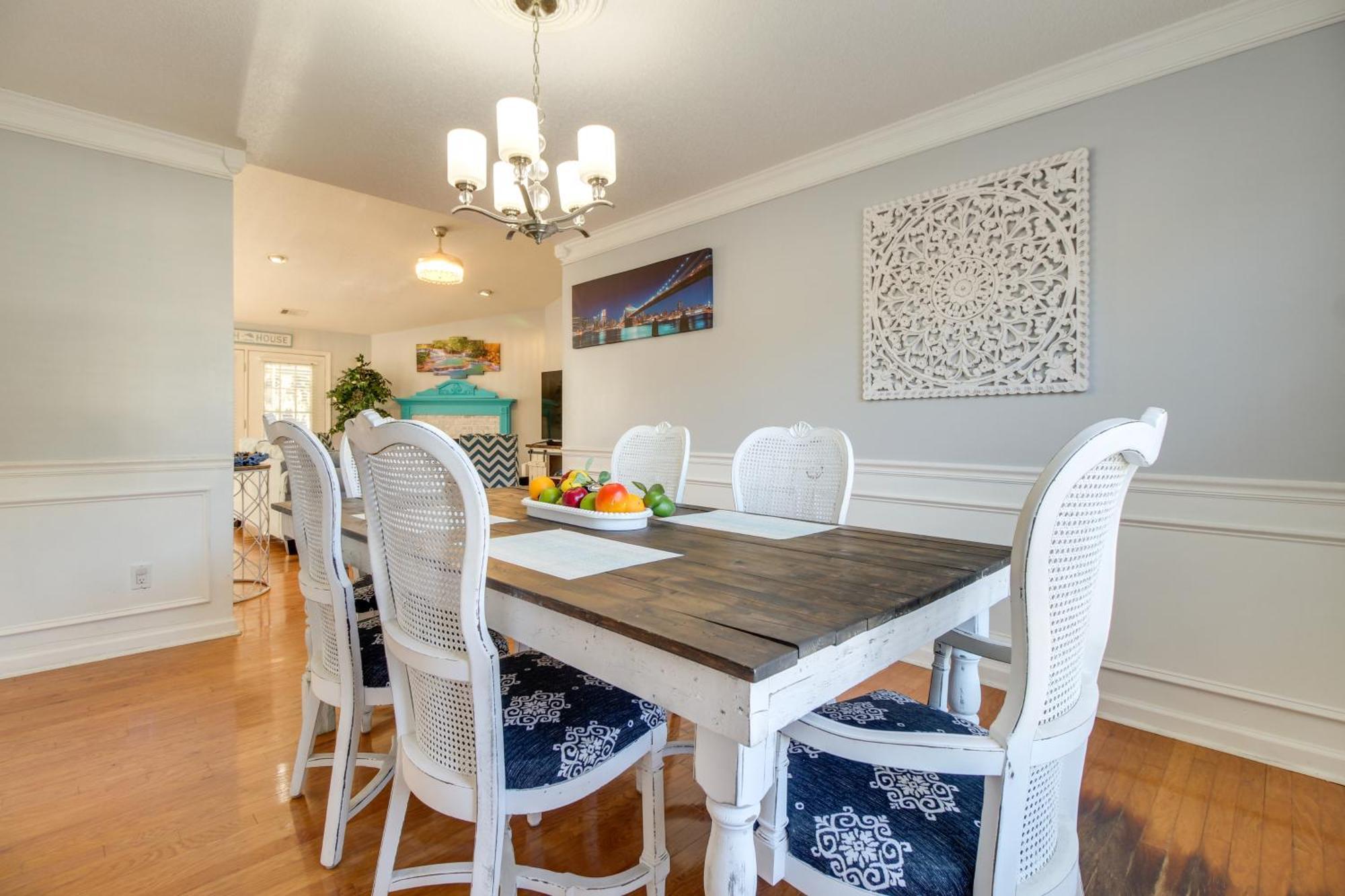 Pet-friendly Gem - 12 Mi To Tybee Island! Apartment