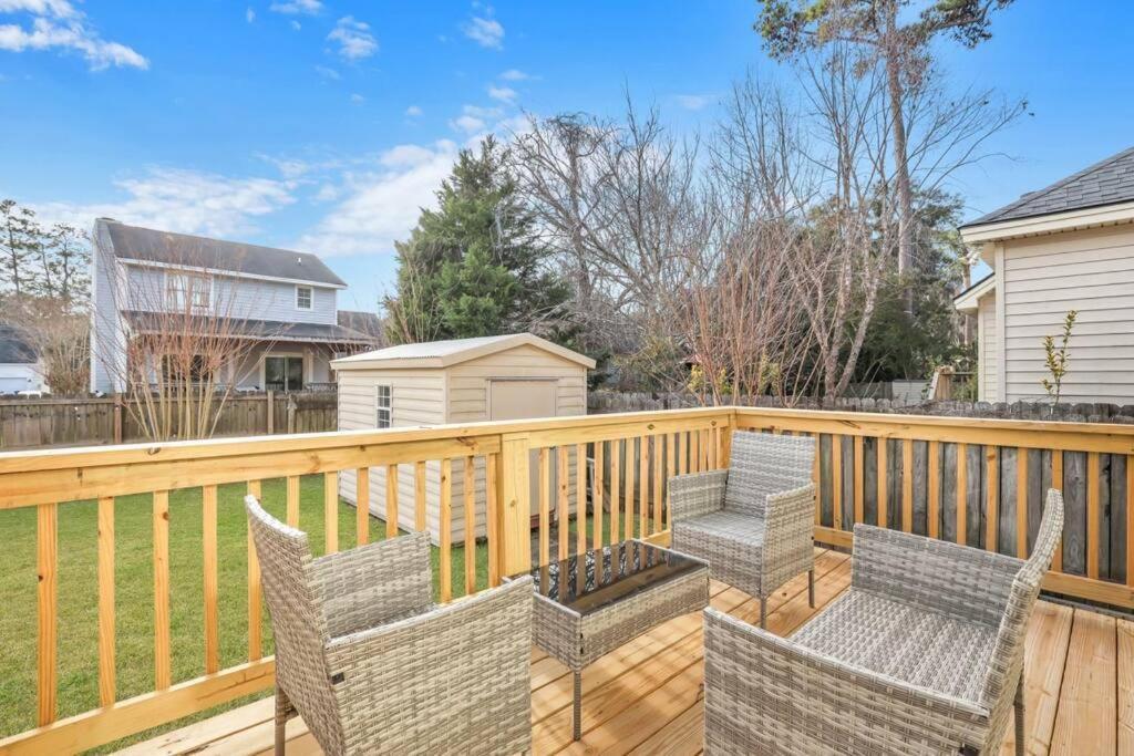 The Dream House: 3 Bed 3 Bath Apartment