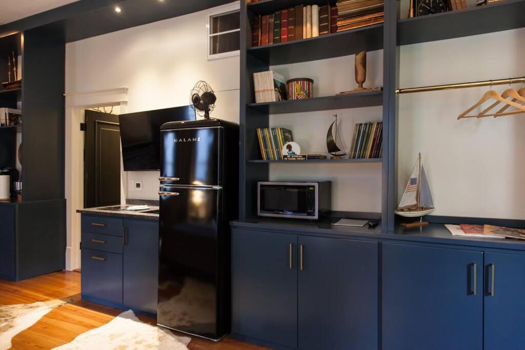 Intimate Library - Minutes To Forsyth Park Holiday home *