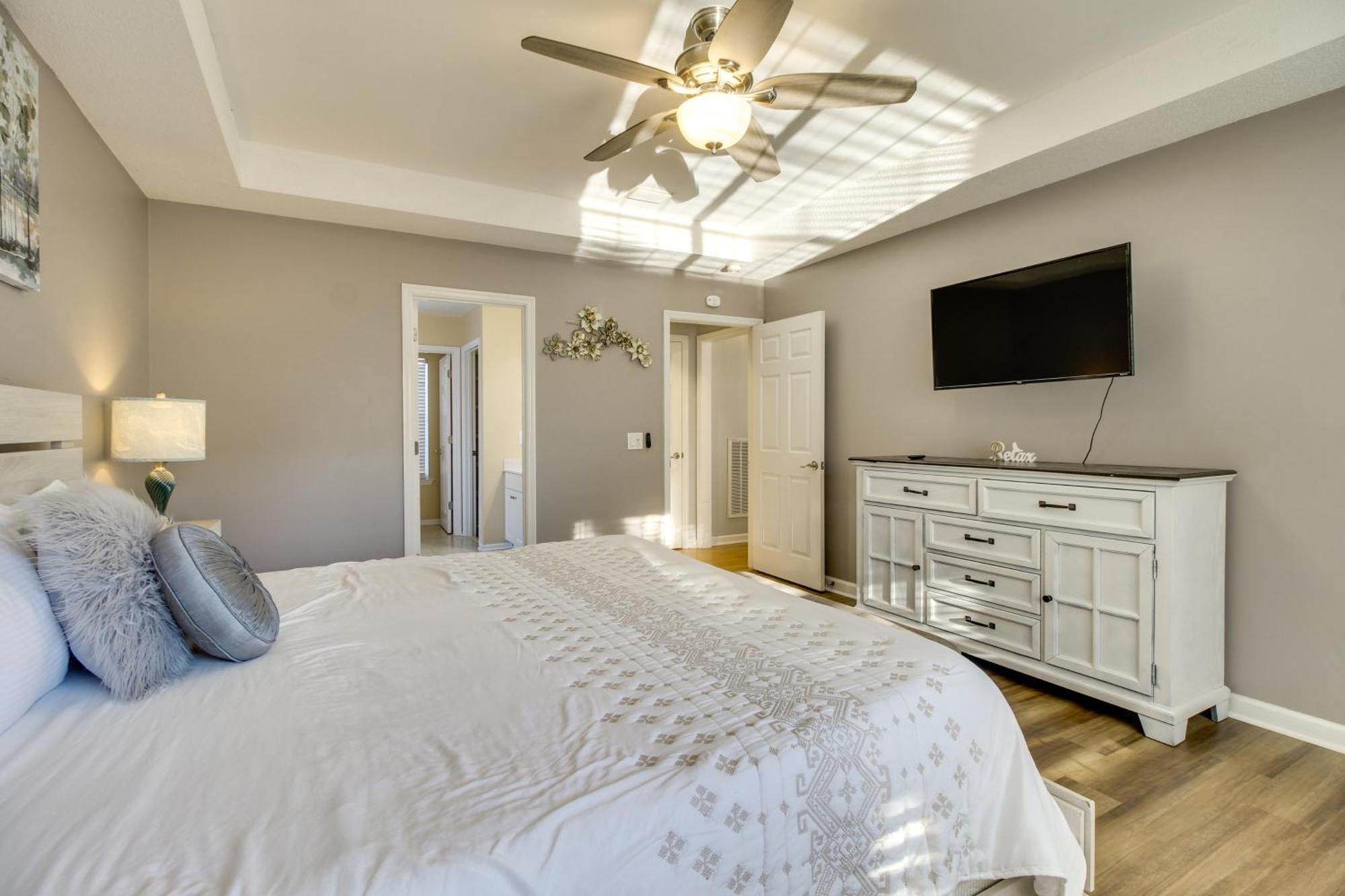Pet-friendly Gem - 12 Mi To Tybee Island! Apartment