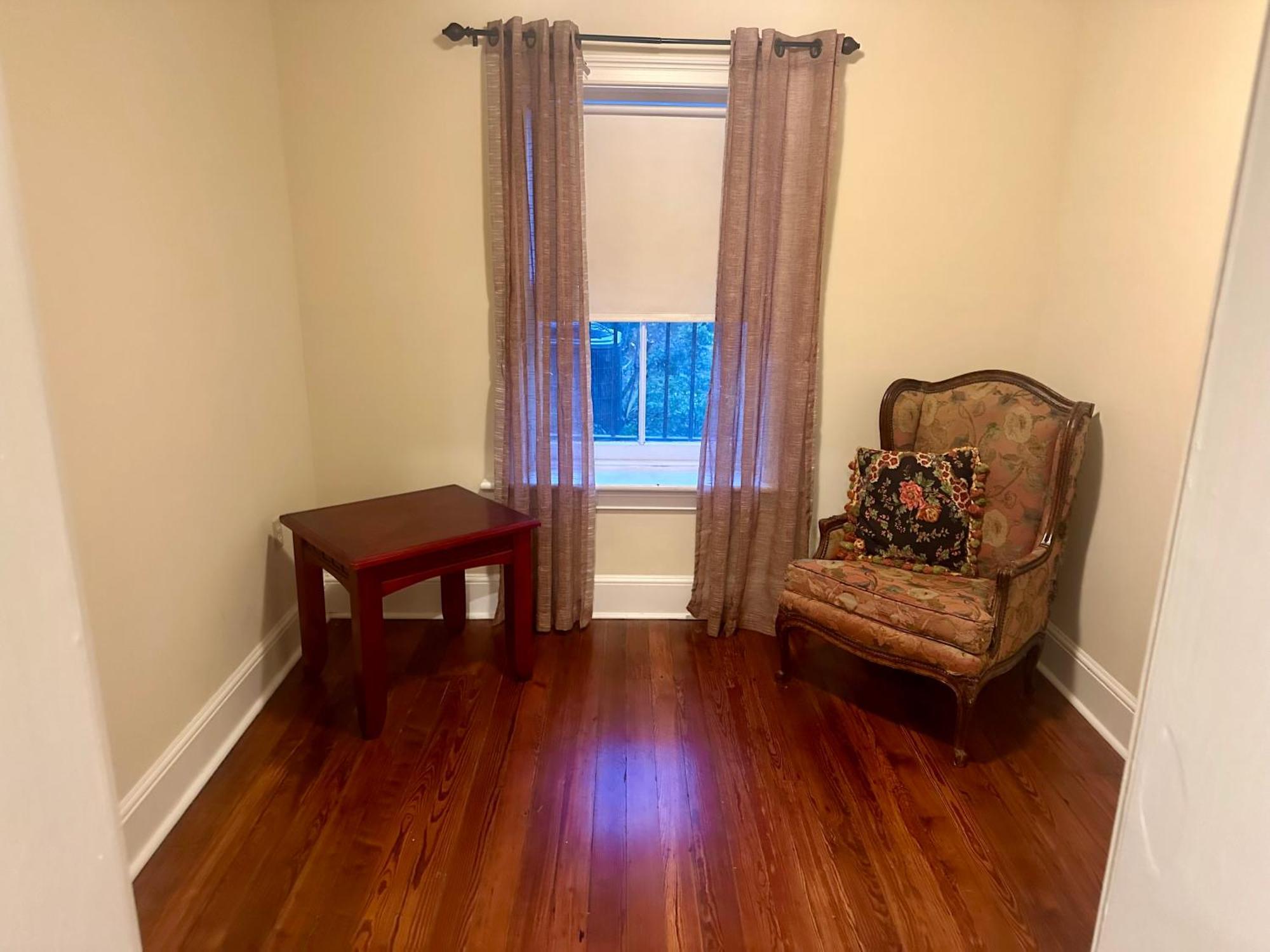 Apartment Fully Furnished Garden *