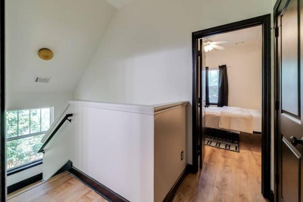 Tupelo Two Story - Near Savannah, I95, And Airport *