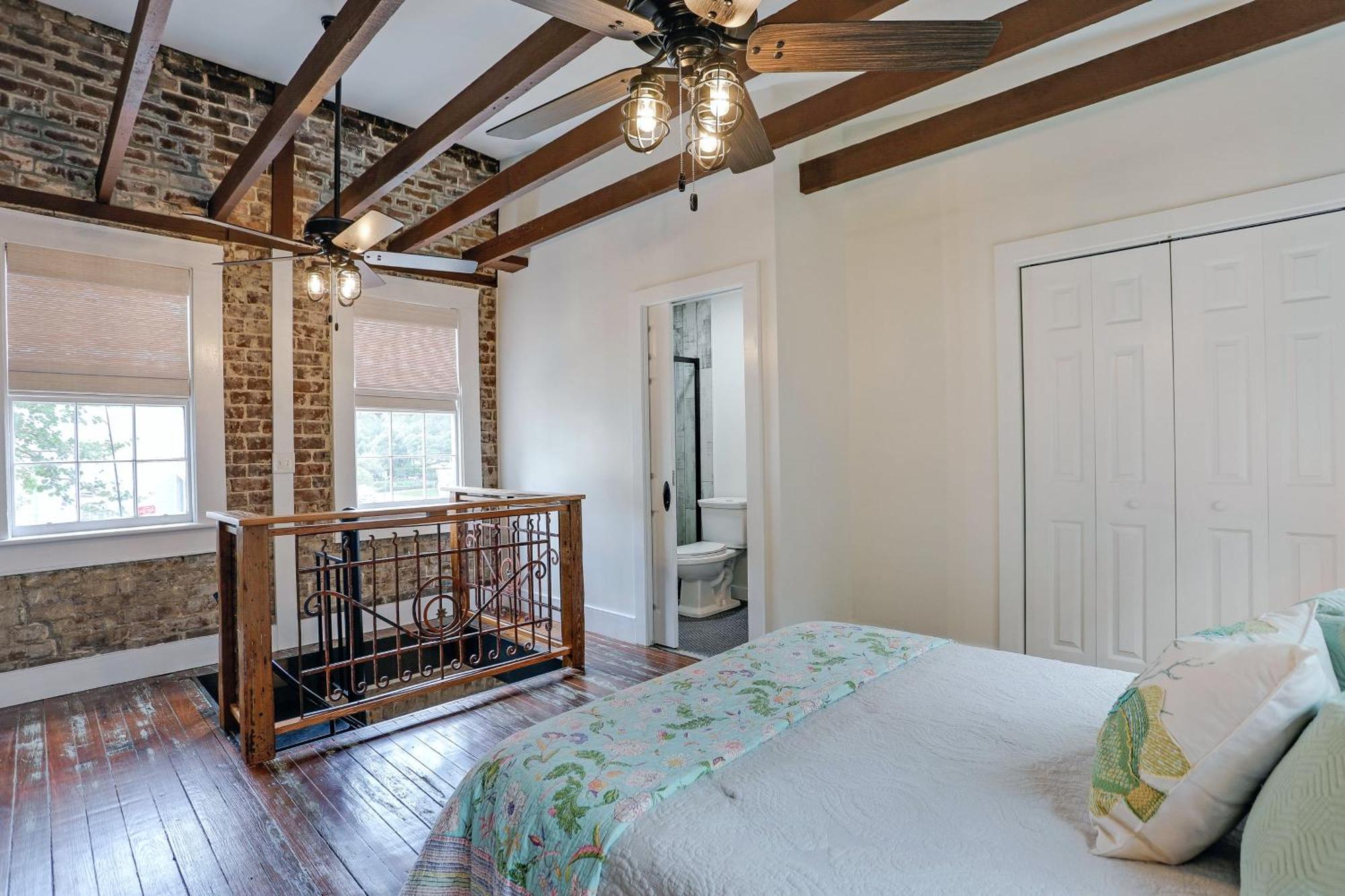Brick House Apartment *