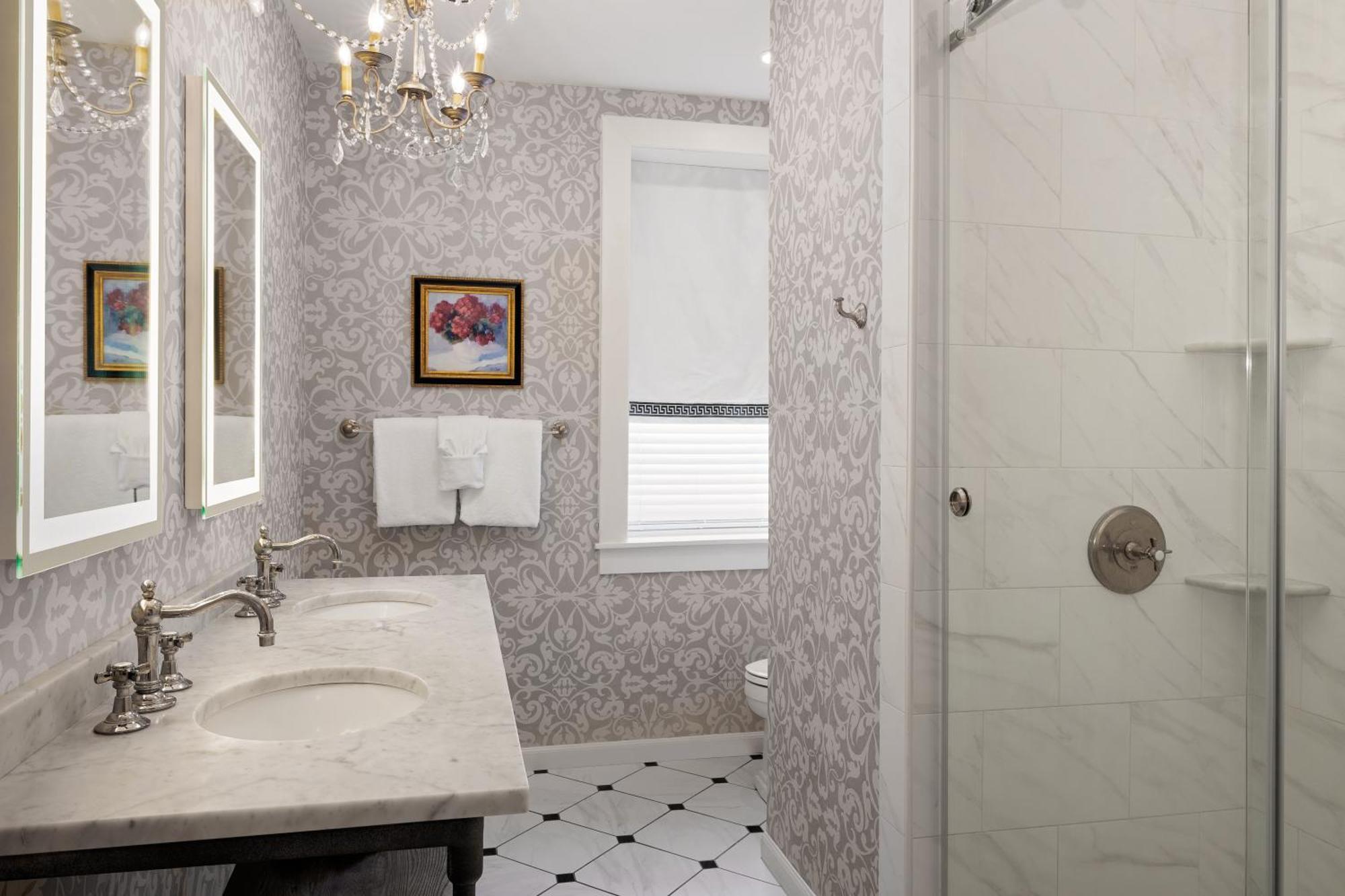 Inn Hamilton Turner 4*