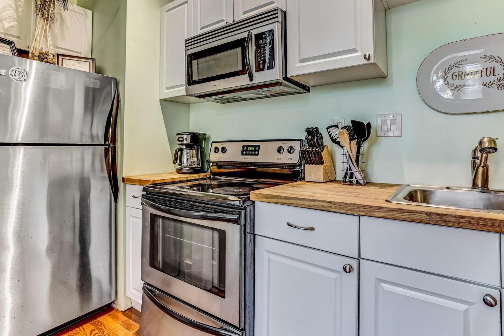 Houston Street Retreat