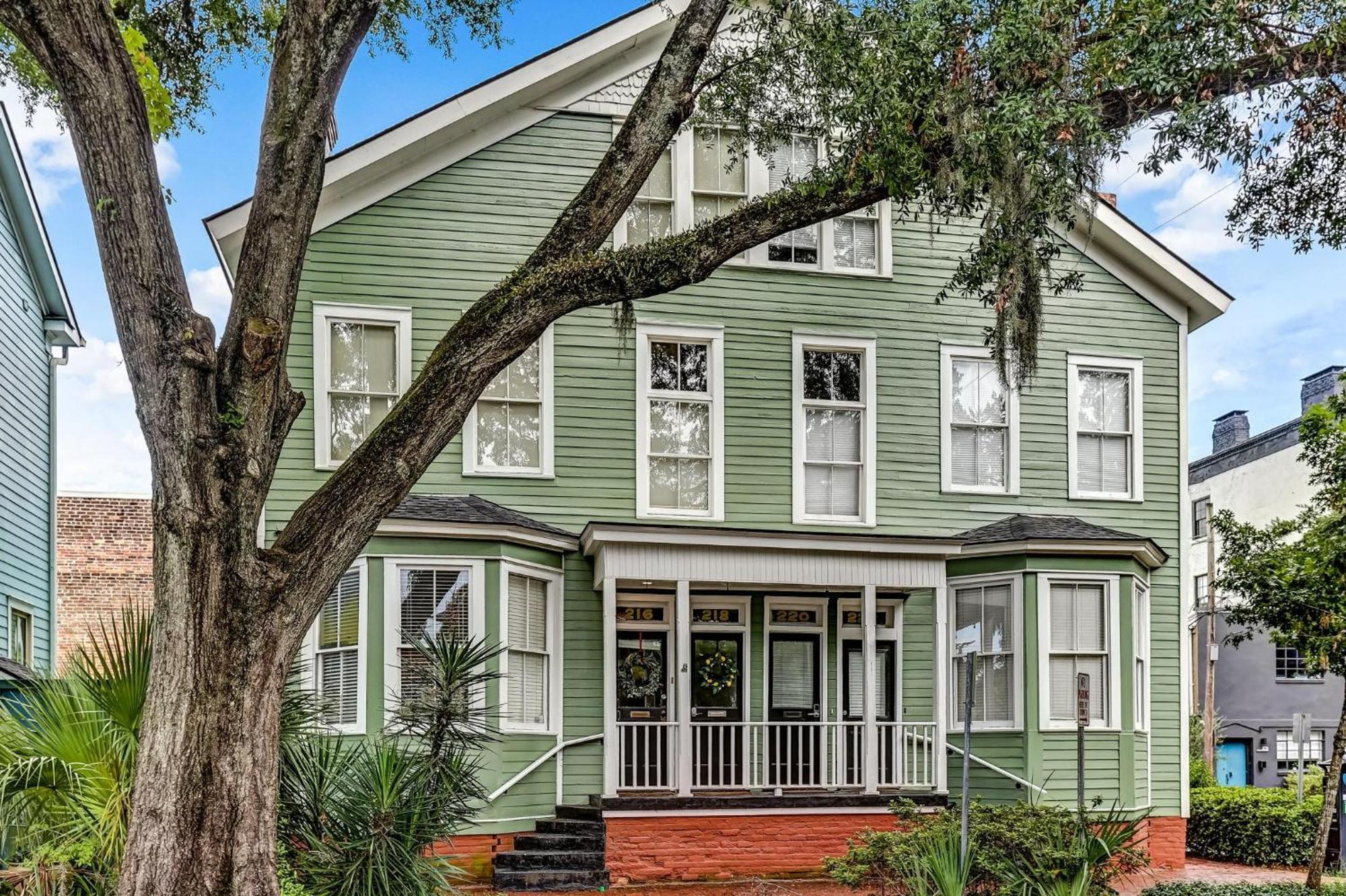 Houston Street Retreat Savannah