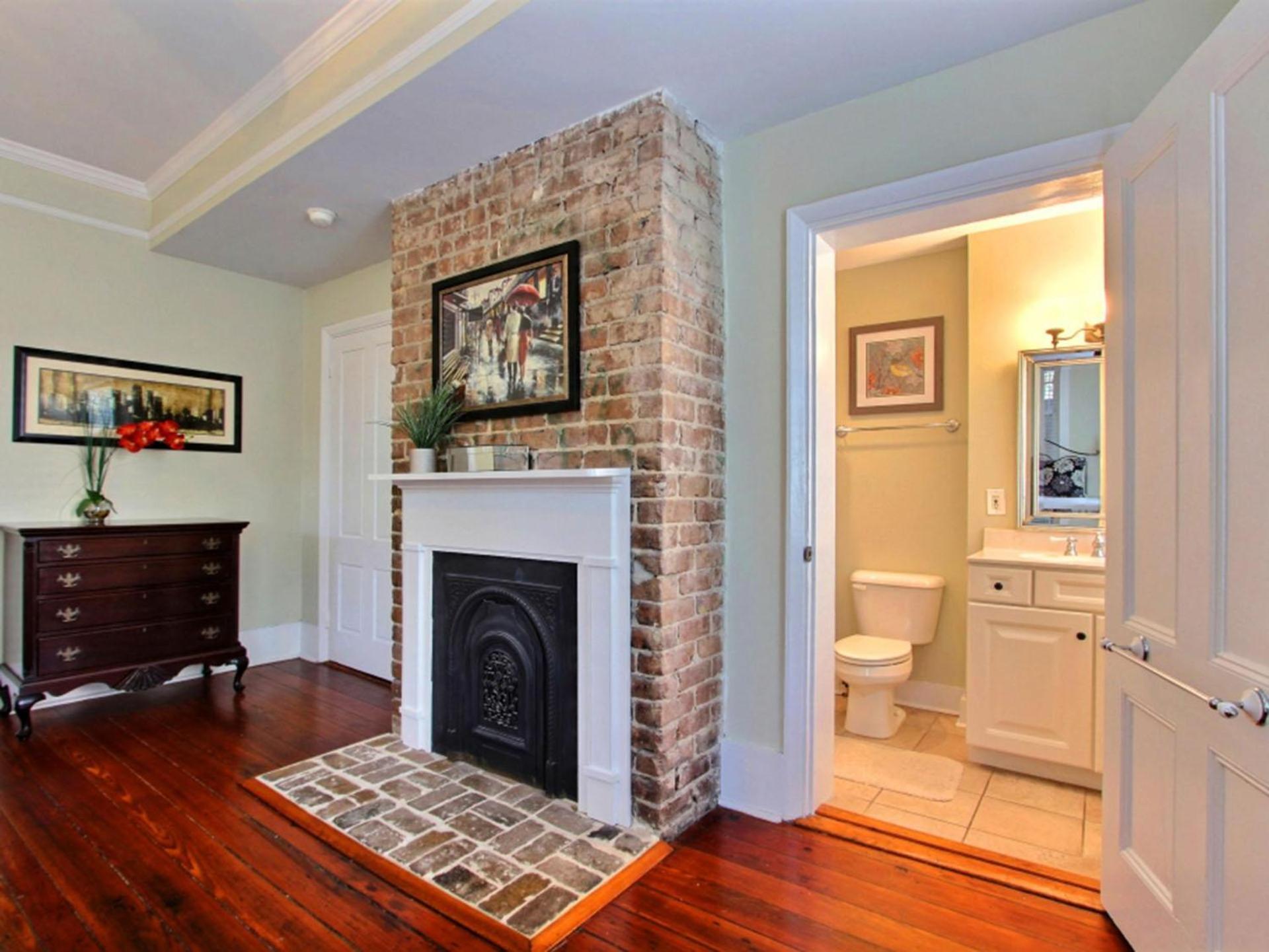 Holiday home Forsyth Park West Garden Level *