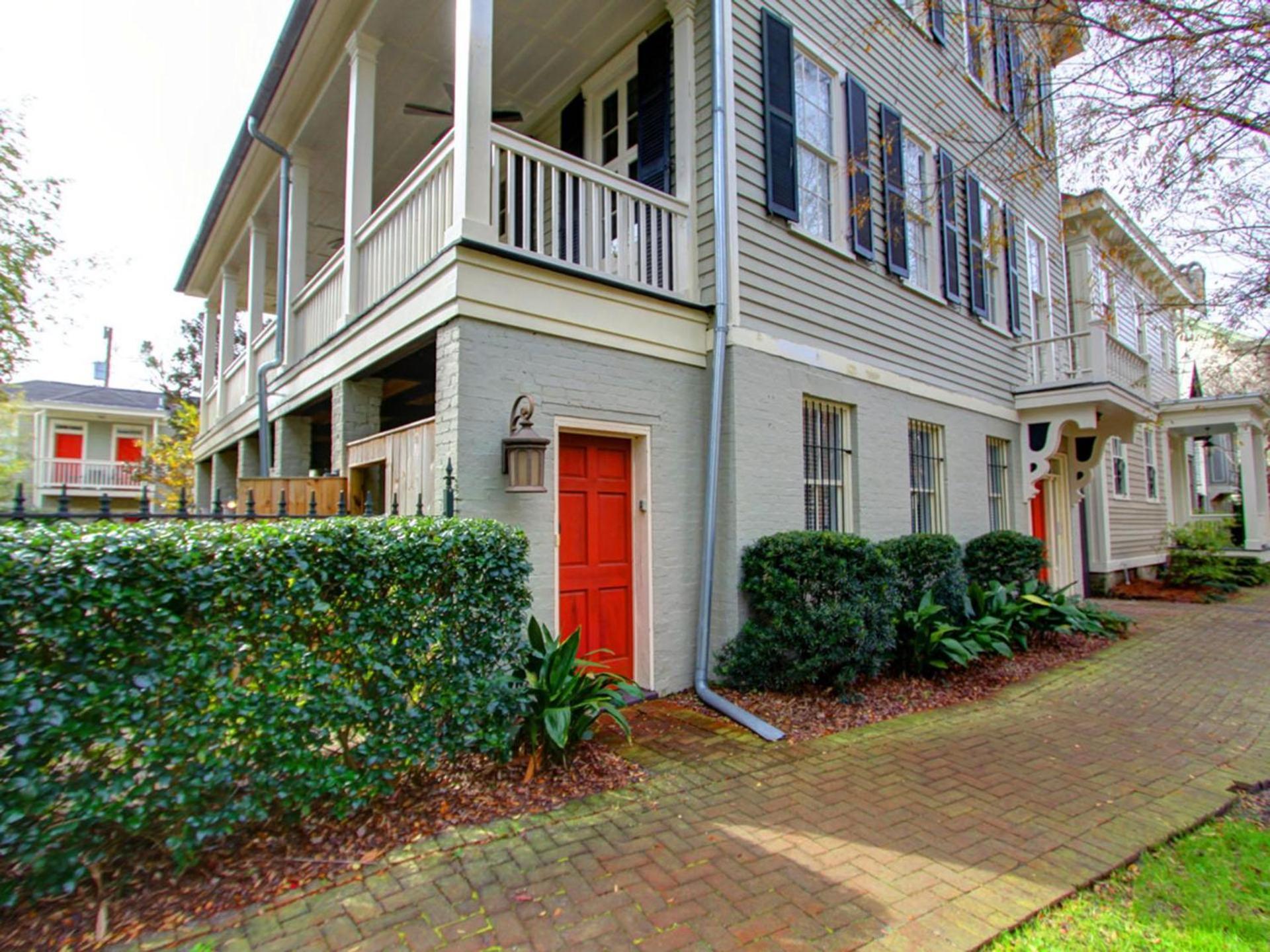 Forsyth Park West Main House Holiday home *