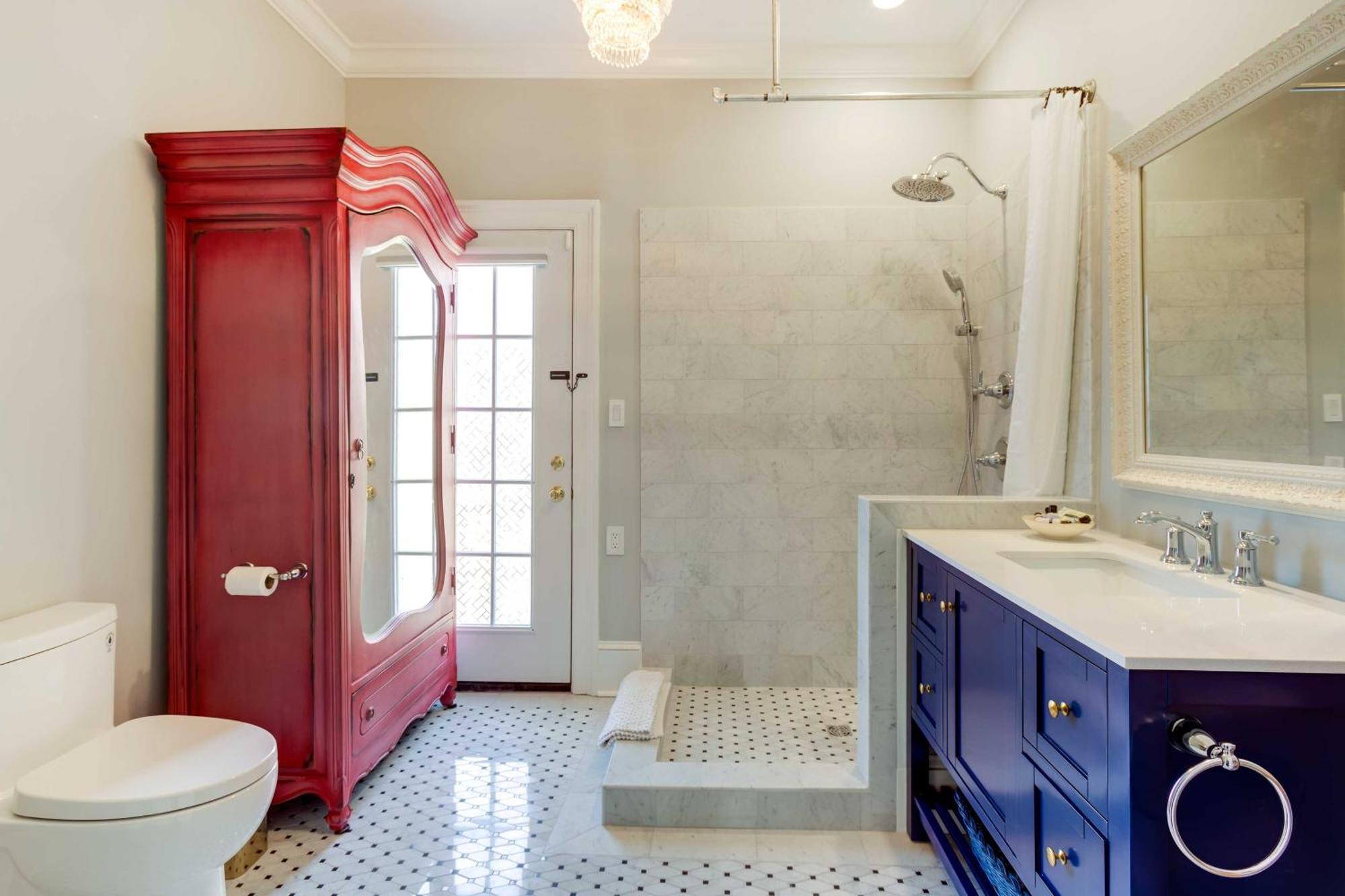 Historic Walkable Location! Holiday home *