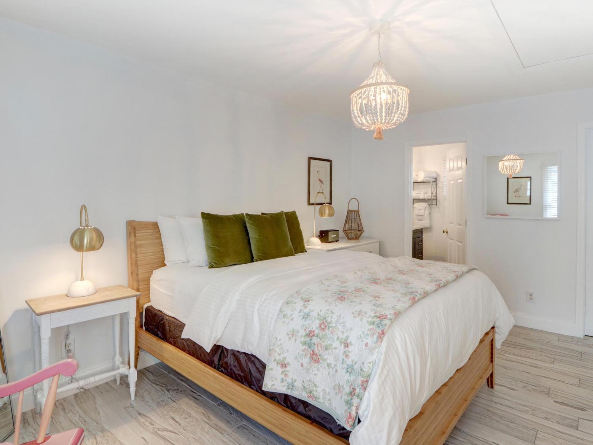 Crawford Carriage House Savannah