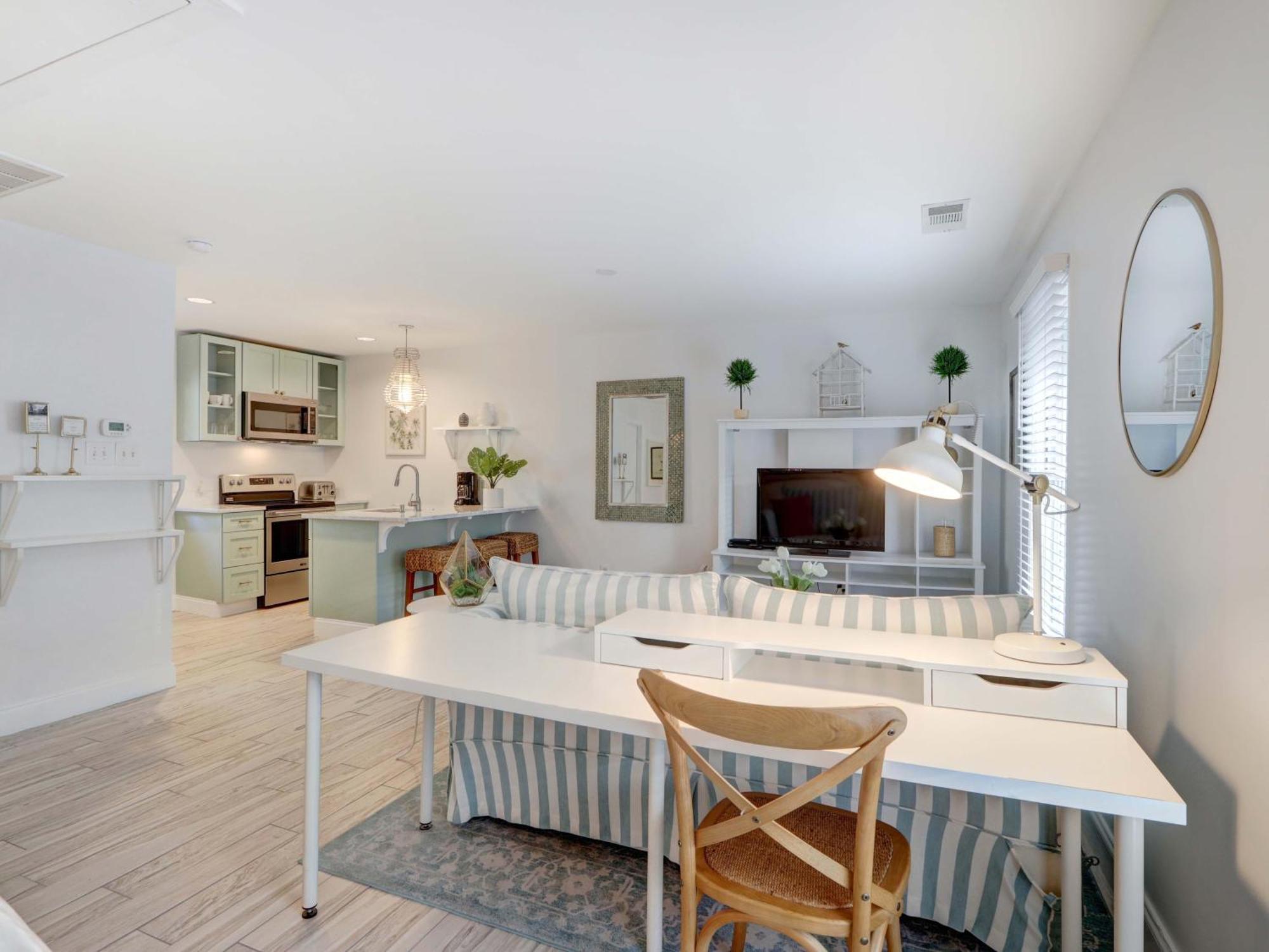 Crawford Carriage House