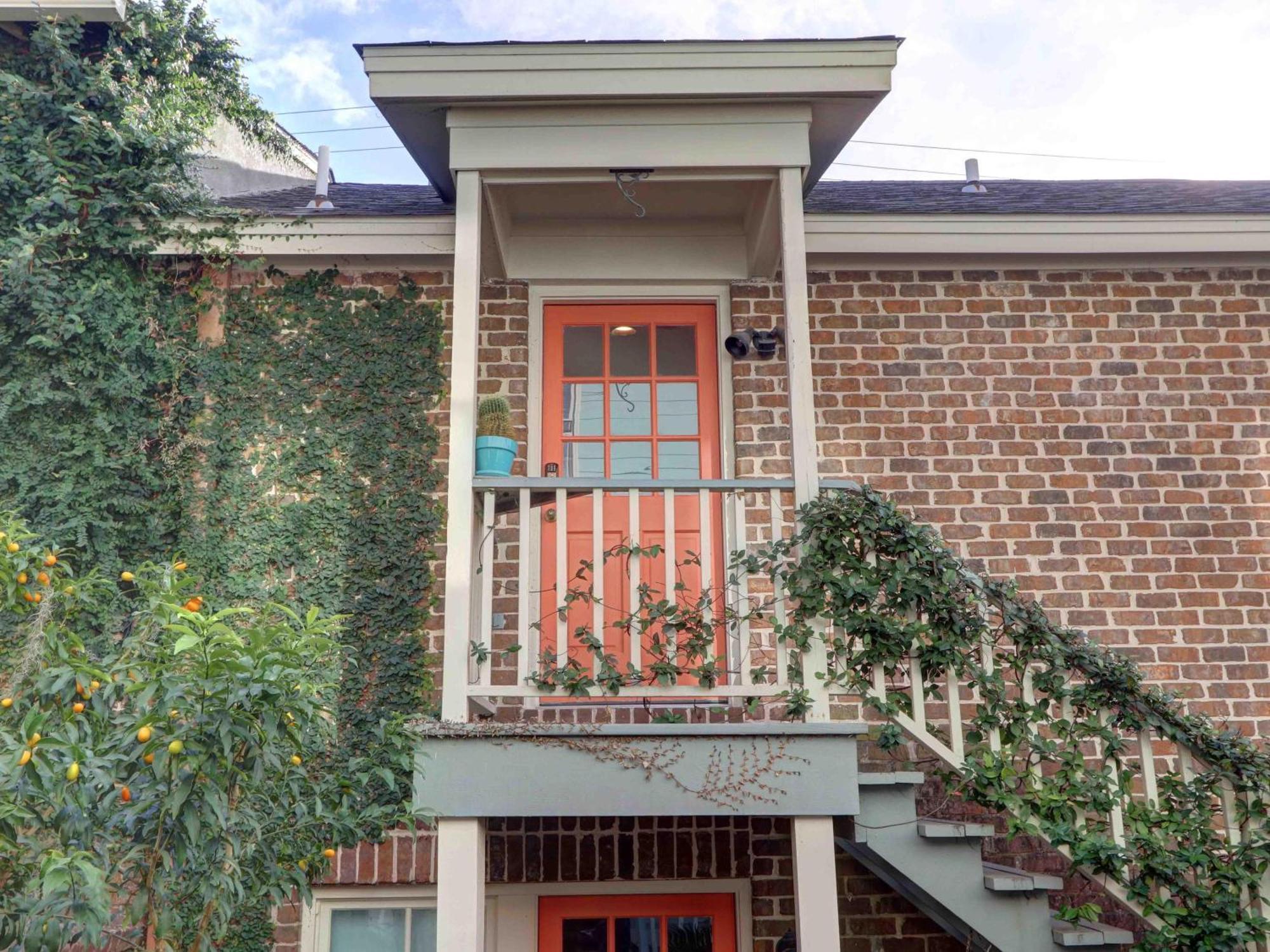Crawford Carriage House Apartment