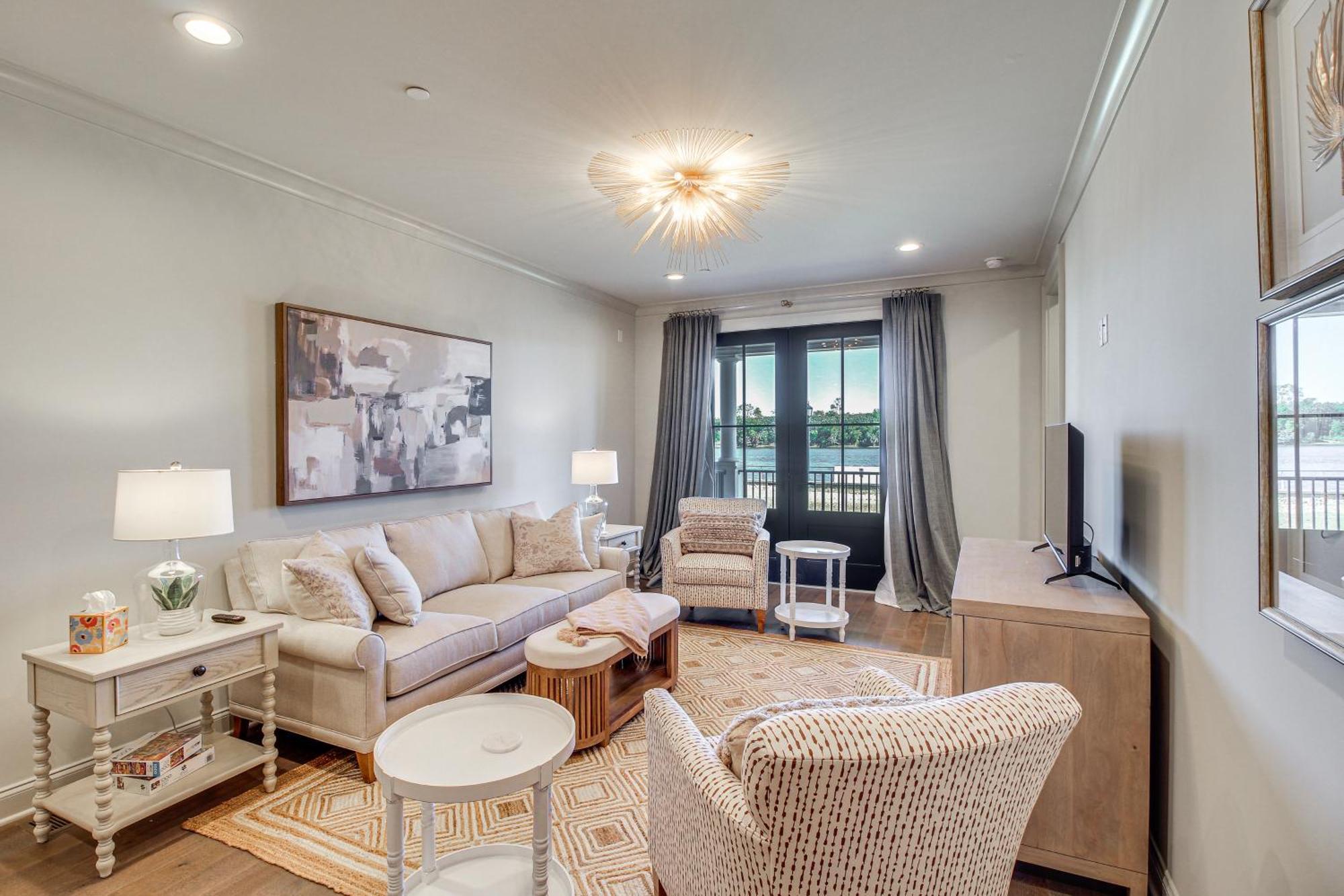 Idyllic With River Views! Savannah