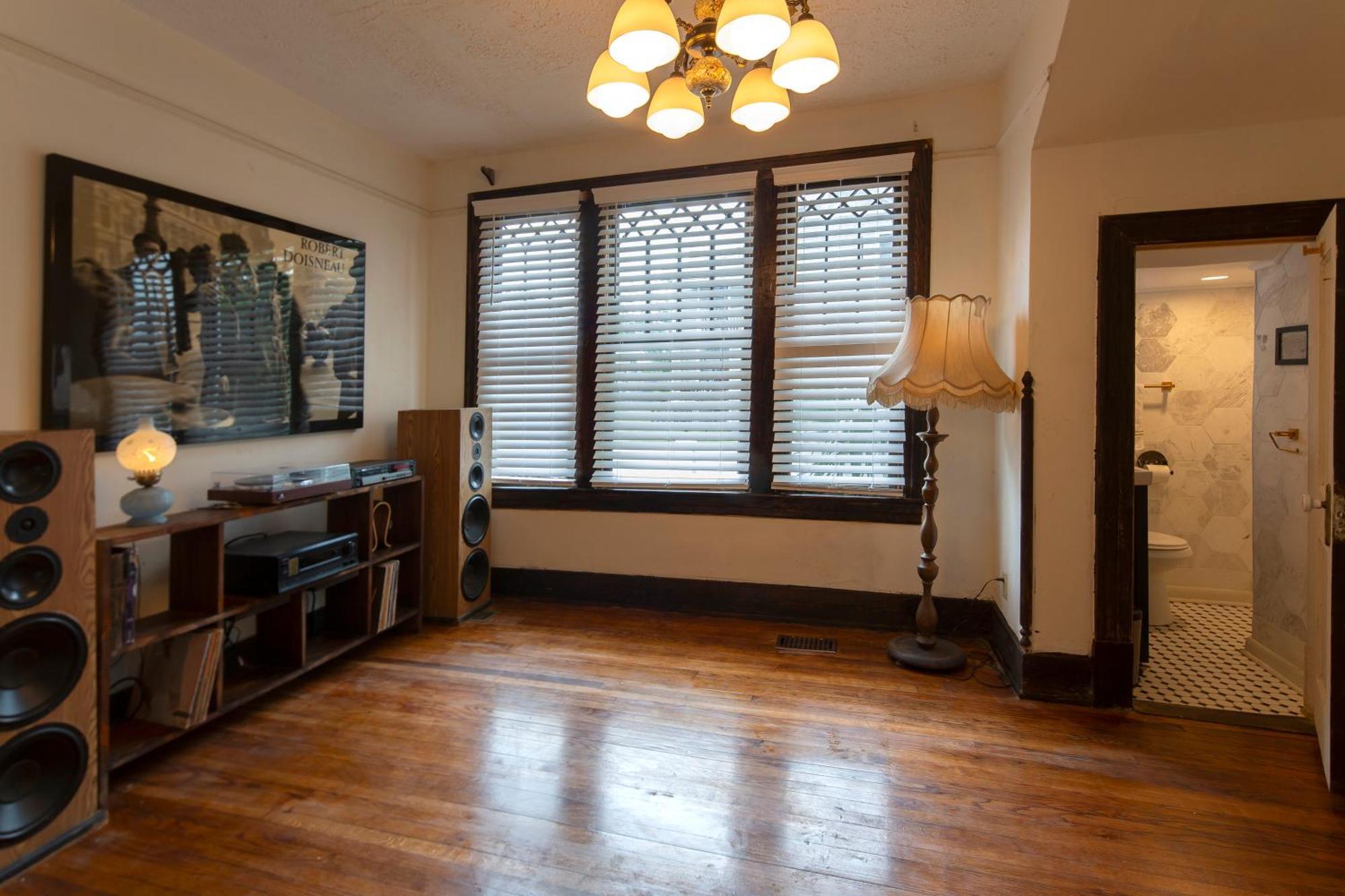 5 Bedroom Downtown Ga Homestay
