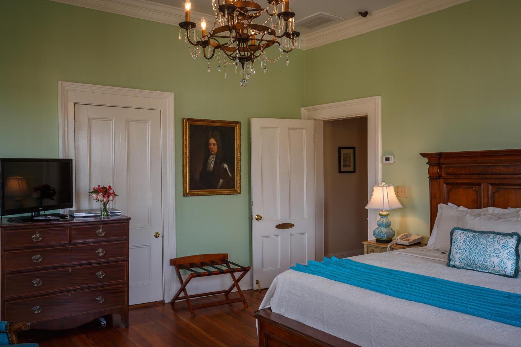 The Gastonian, Historic Of Collection (adults Only)