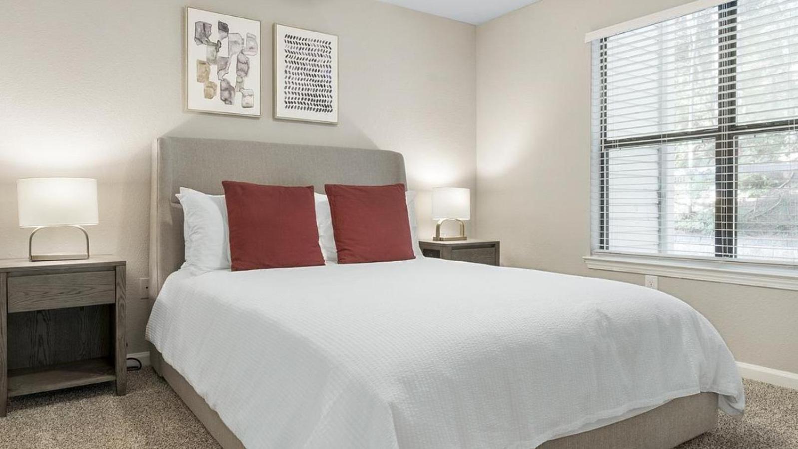 Landing At Latitude At Godley Station - 1 Bedroom In Savannah