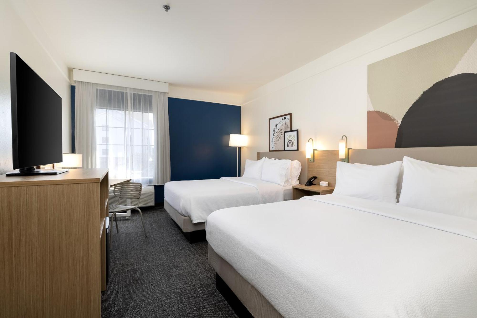 Hotel Spark By Hilton Airport