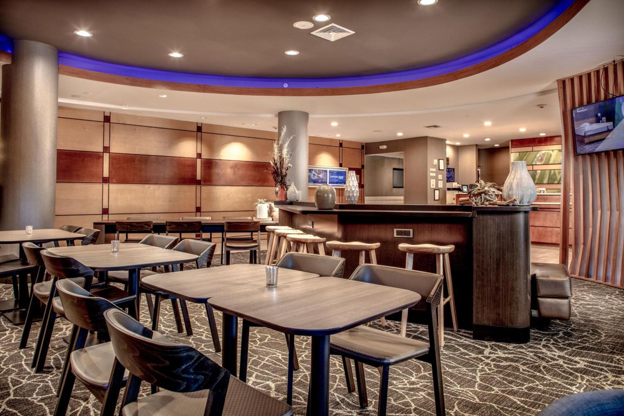 Springhill Airport Hotel