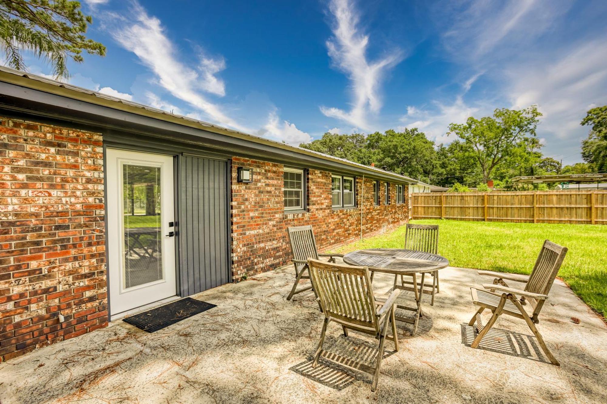 The Mariners Rest, Near Downtown, Coastal Charm Holiday home