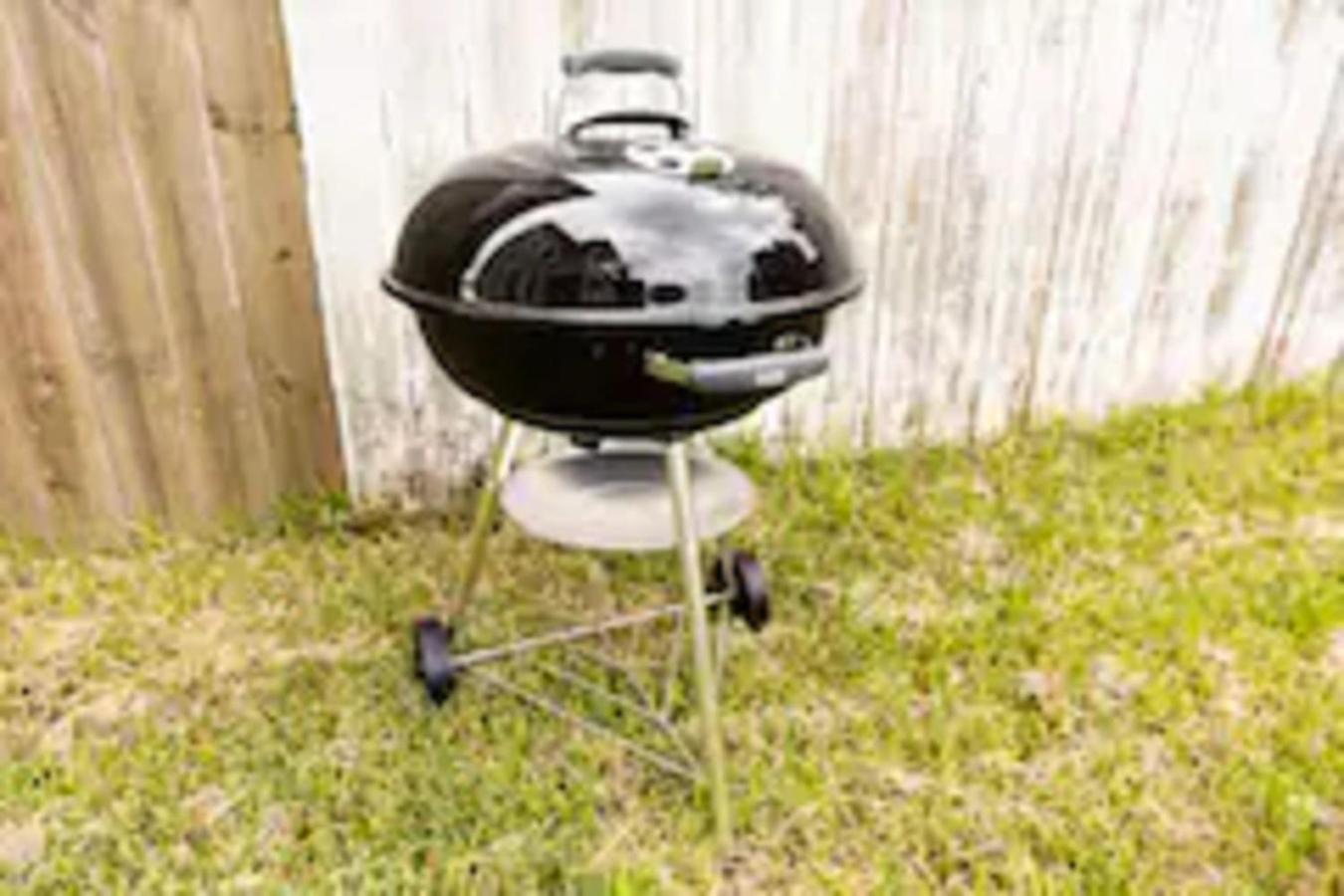 14 Ppl, Spacious Backyard, Hammock, Fitness Equipment, Near Down Town Apartment Savannah