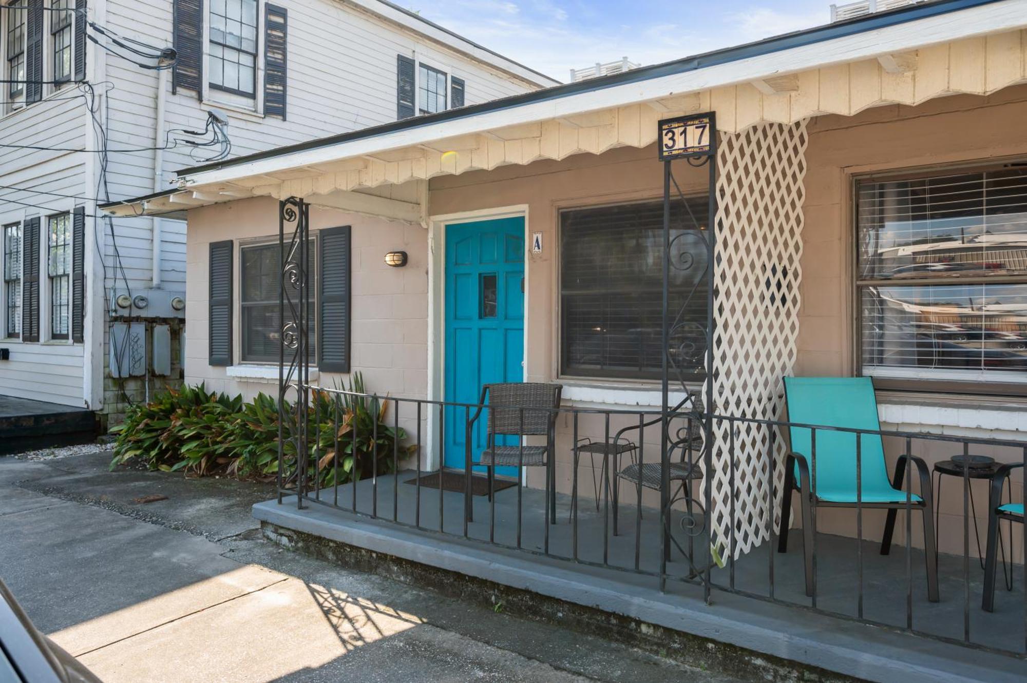 2Br Affordable Walkable Duplex Near Forsyth Park Free Parking Apartment *