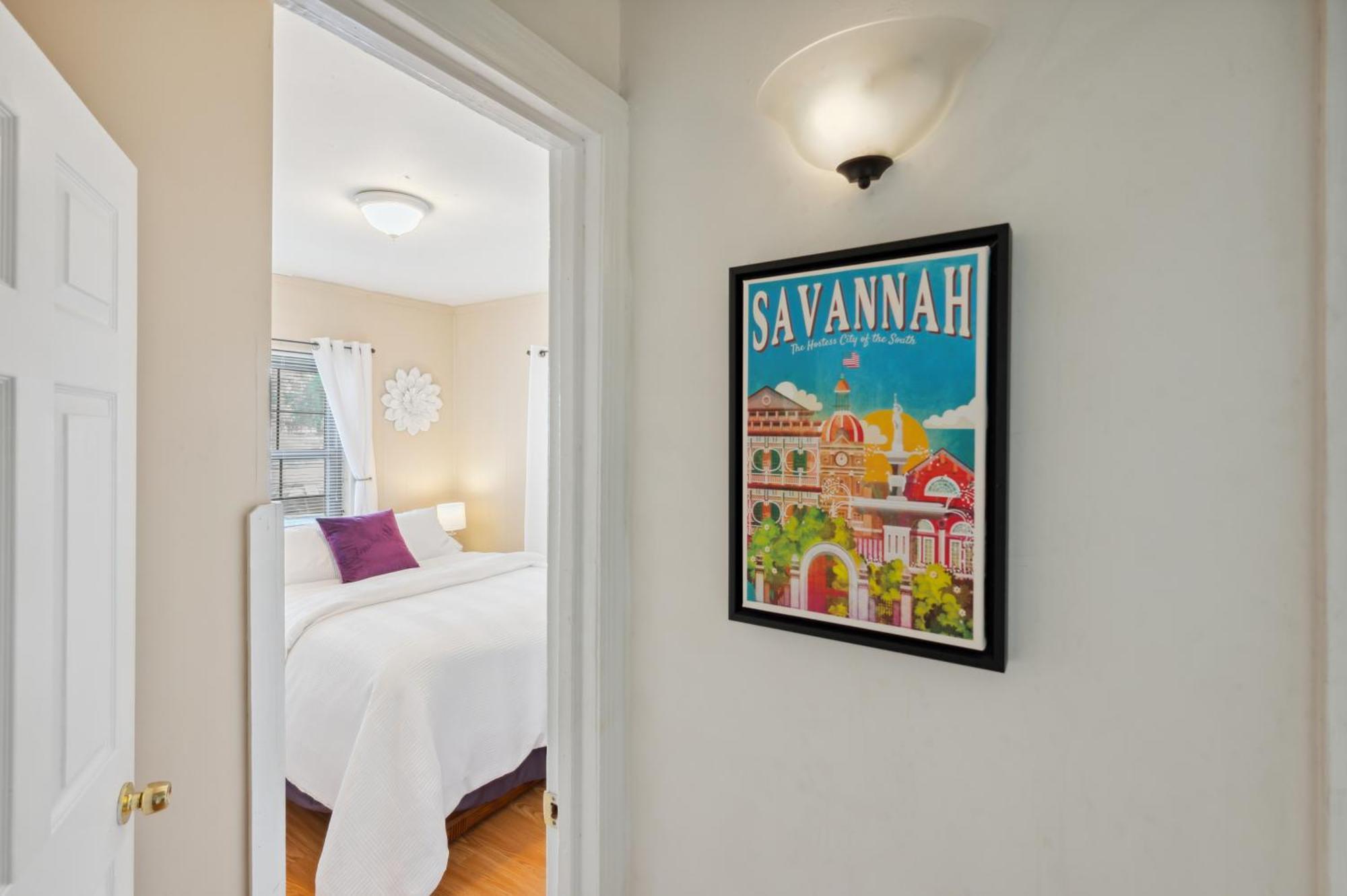 2Br Affordable Walkable Duplex Near Forsyth Park Free Parking