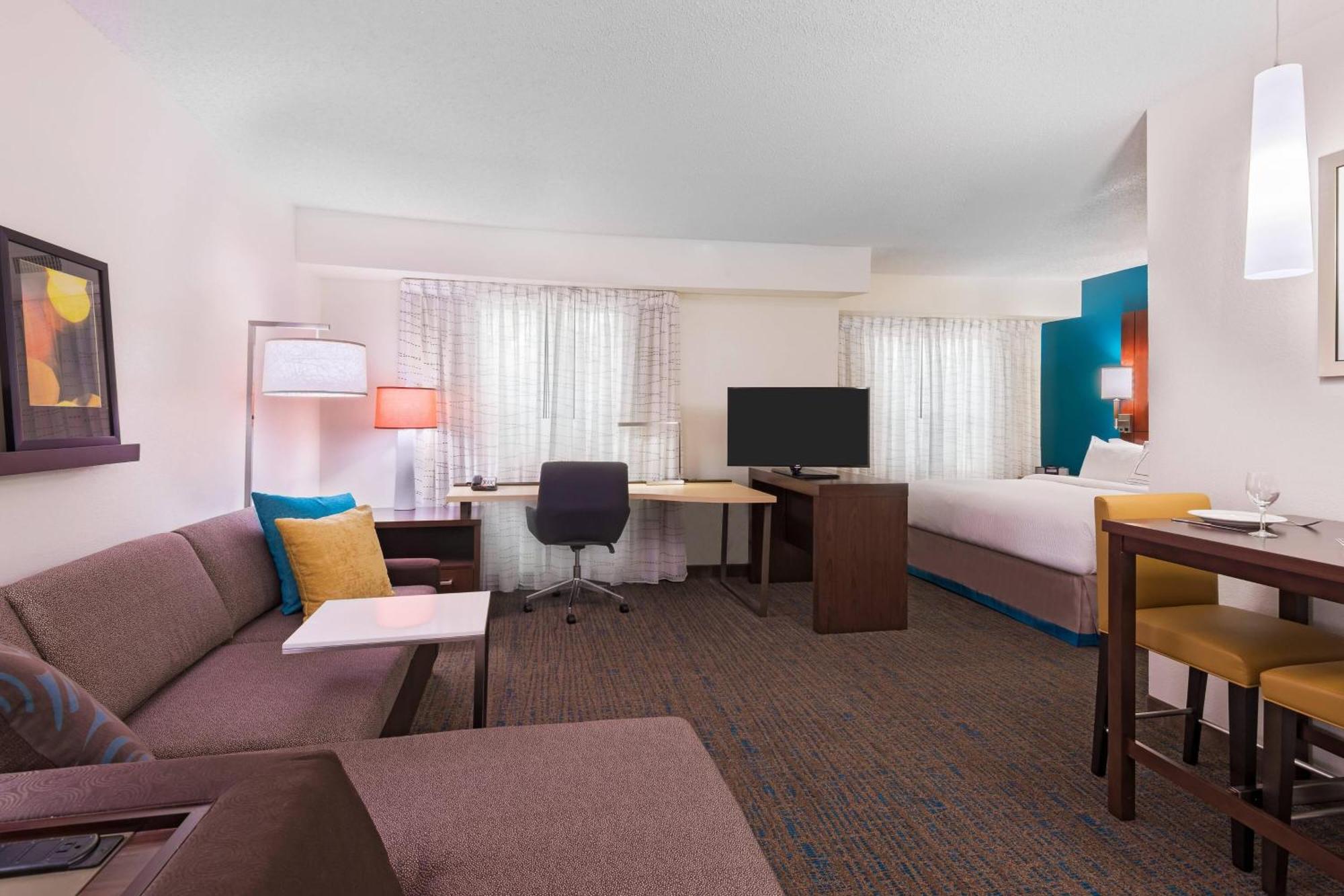 Midtown Hotel