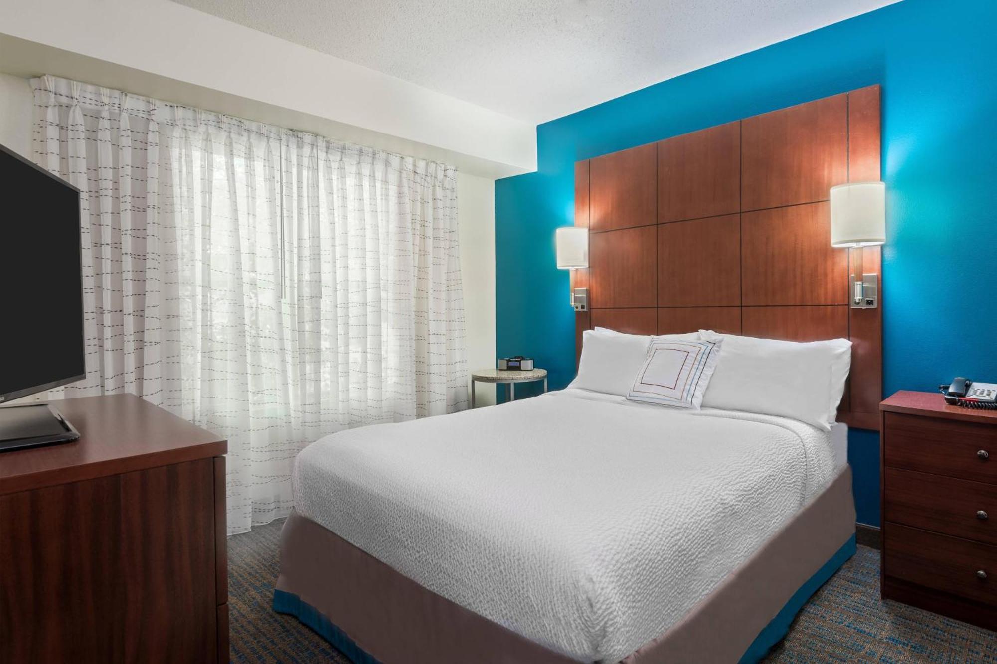 Midtown 3*