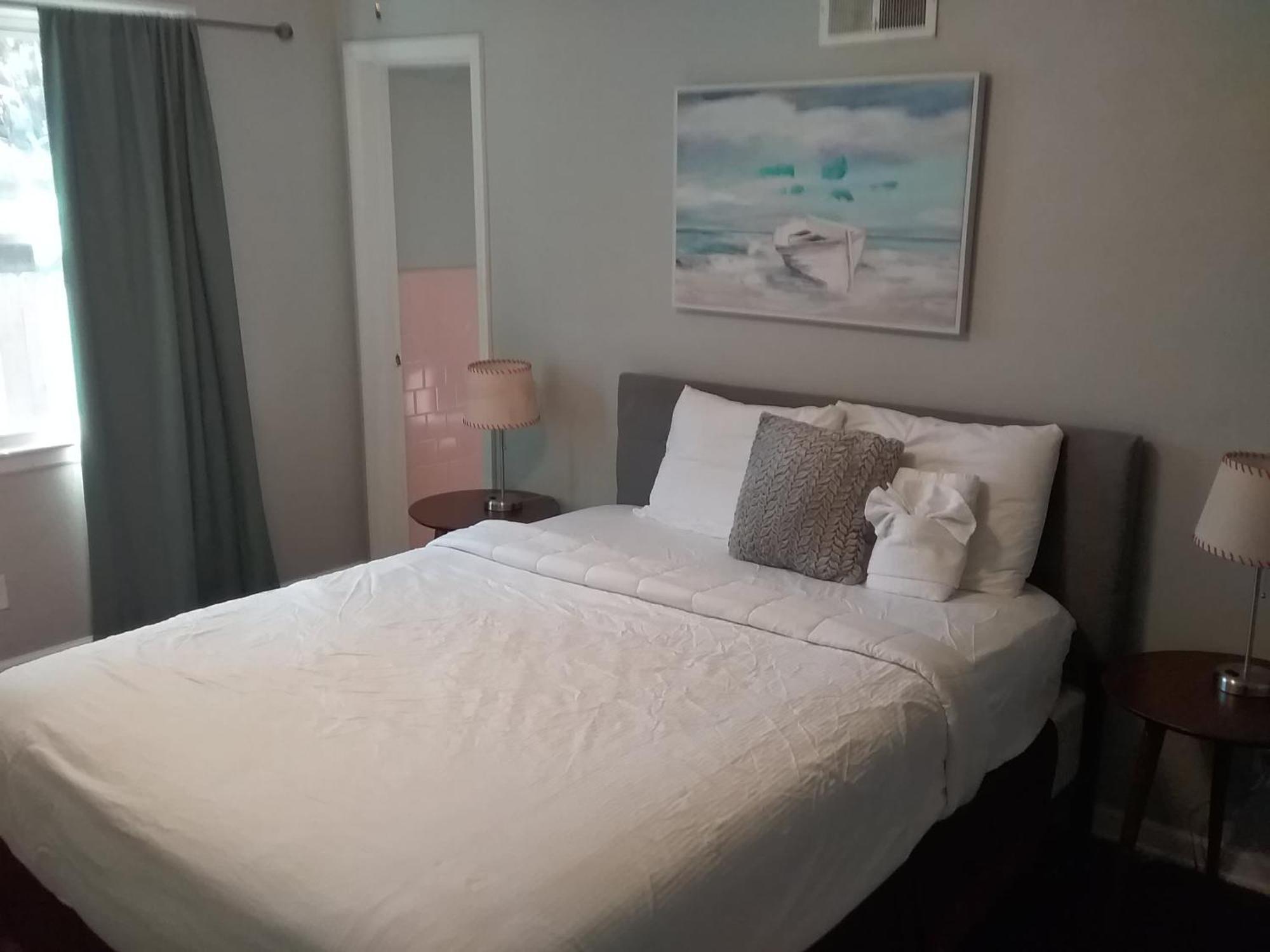 Holiday home Retro Rainbow At Herb River-royal Aubergine #10 Savannah