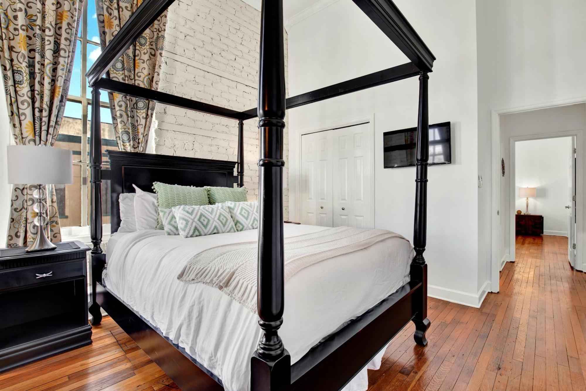 Apartment Broughton Retreat Savannah