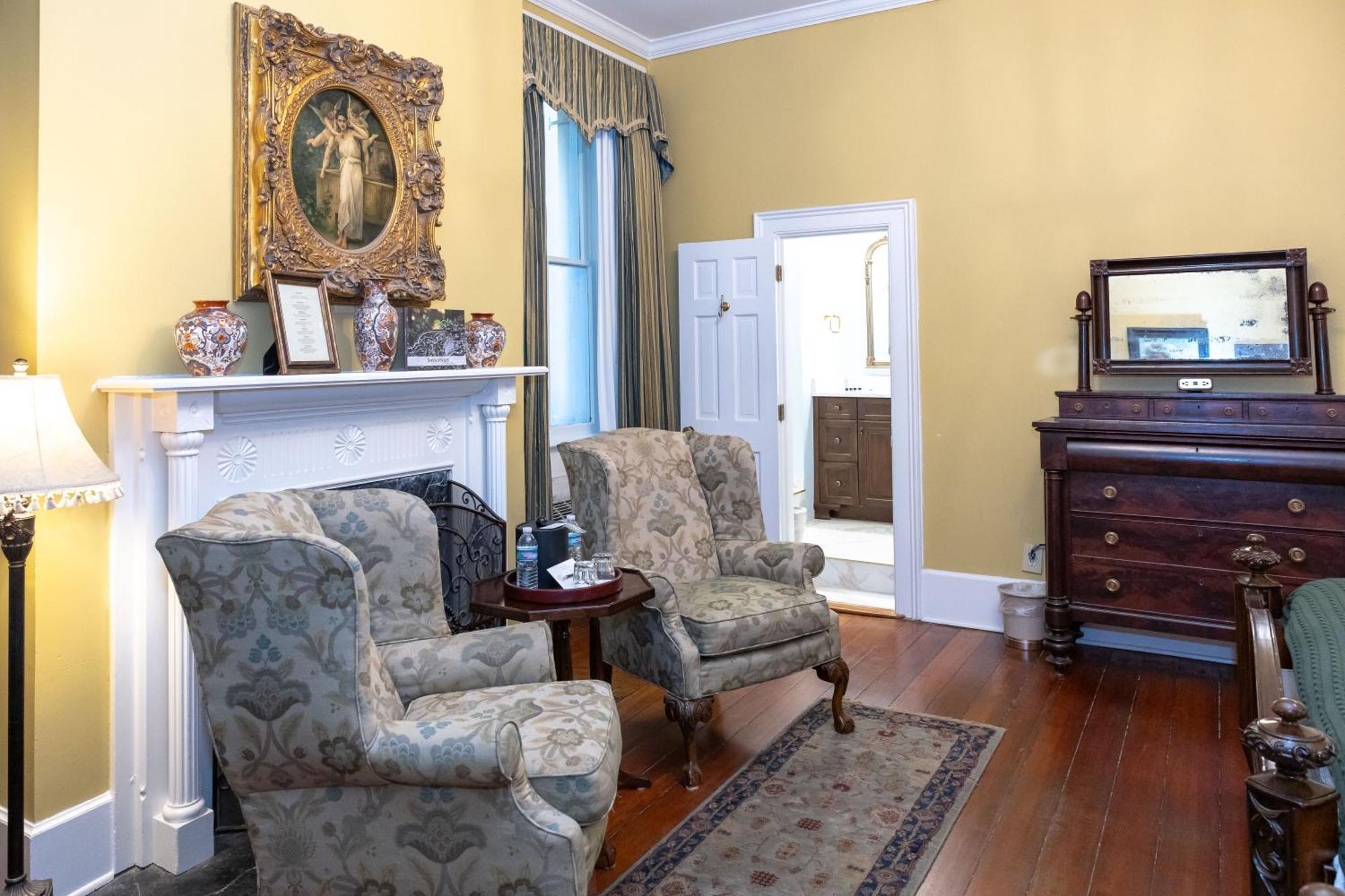 Bed & Breakfast Eliza Thompson House, Historic Of Collection (adults Only) 4*