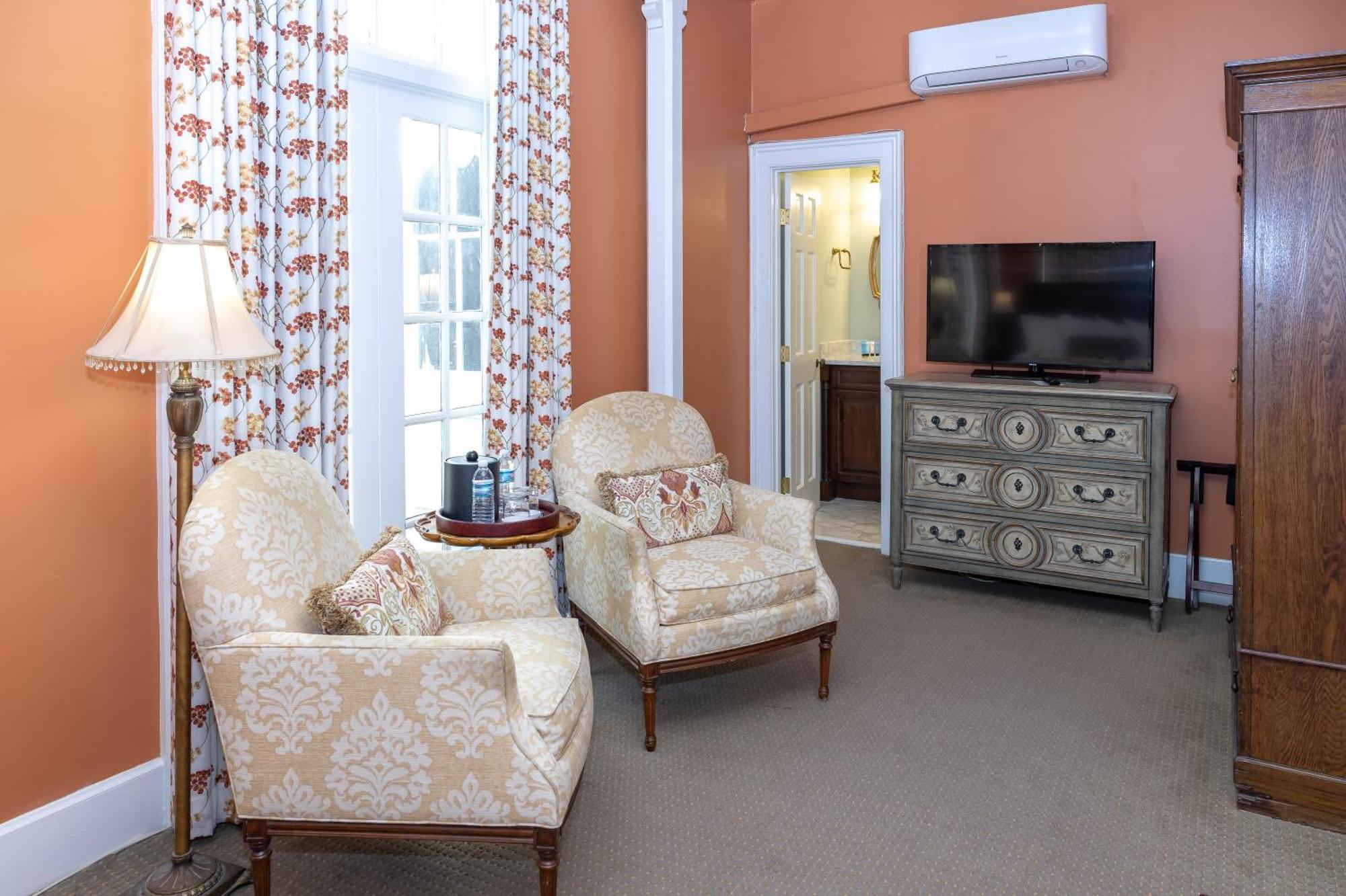 Bed & Breakfast Eliza Thompson House, Historic Of Collection (adults Only) 4*
