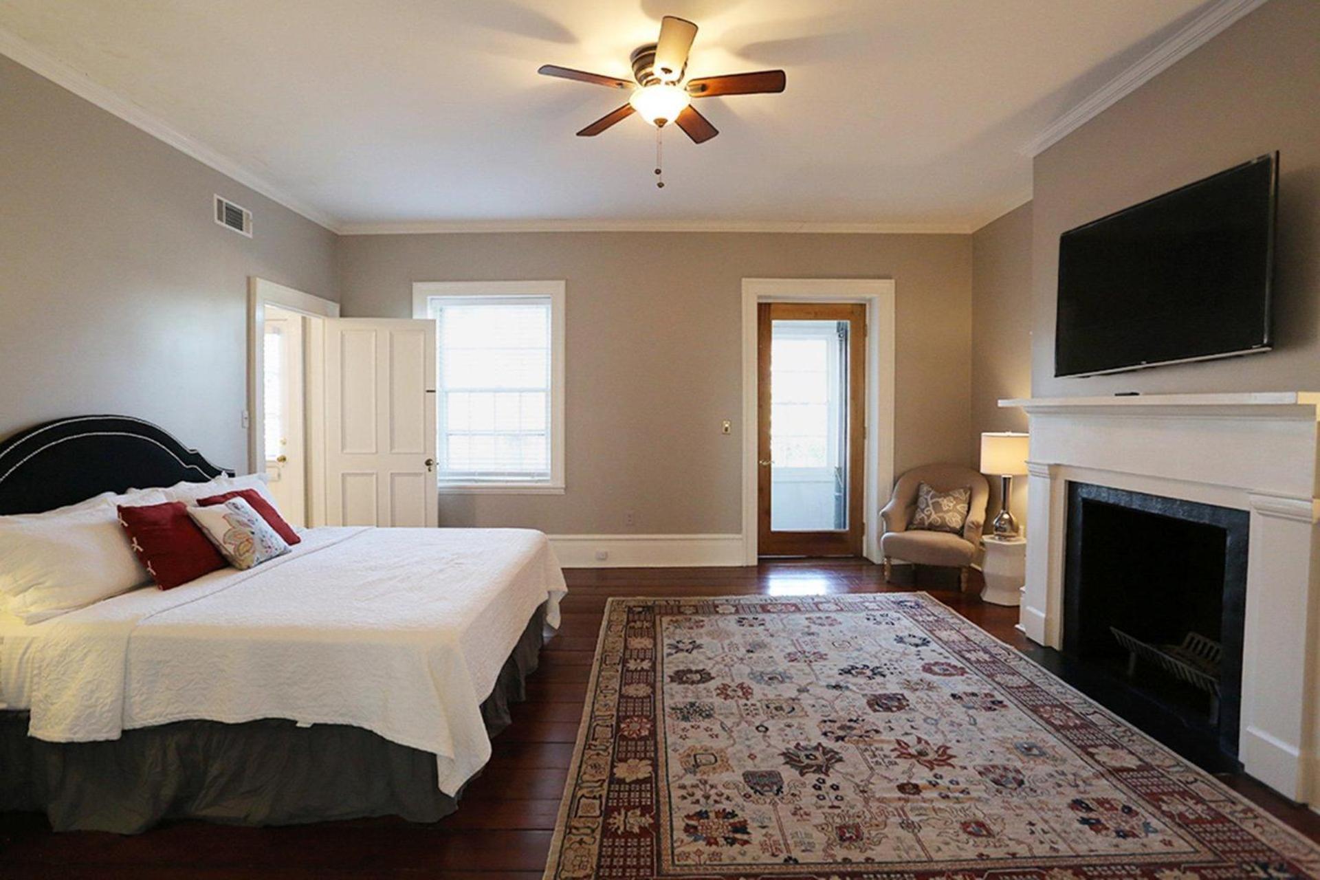 Oglethorpe Manor Main House *