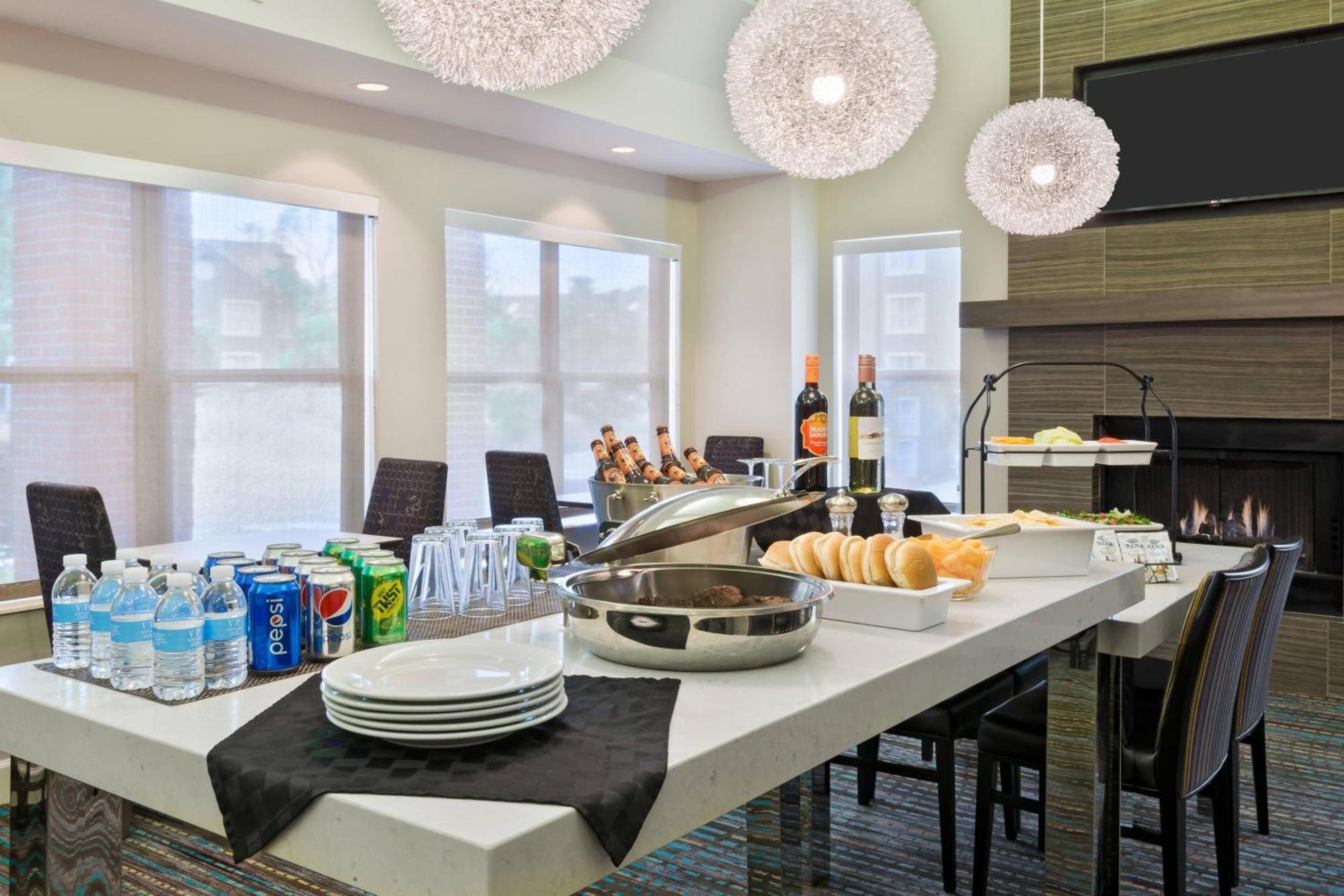 Hotel Midtown 3*