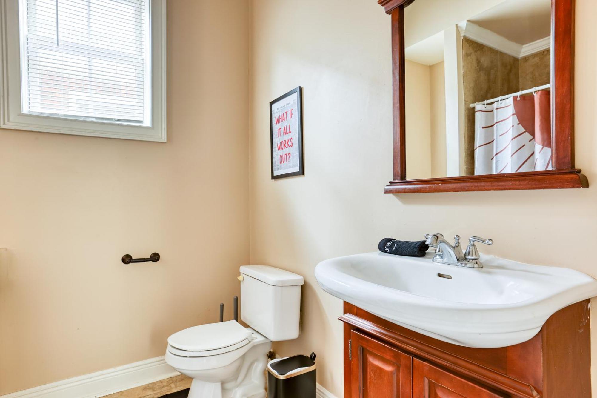Holiday home 7 Ppl, 5min To Starland, Dt, Forsyth, River St, 2 Balcony
