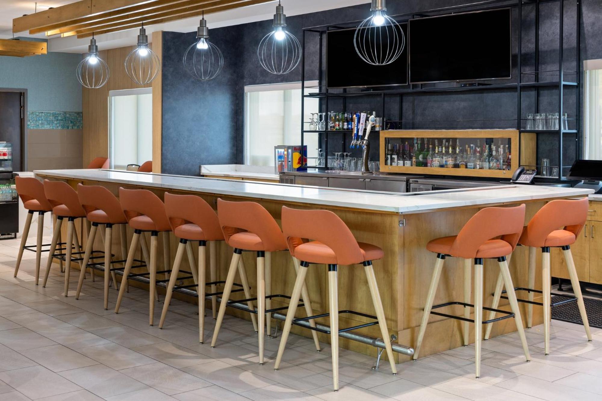 & - Airport - Pooler By Ihg Hotel Savannah