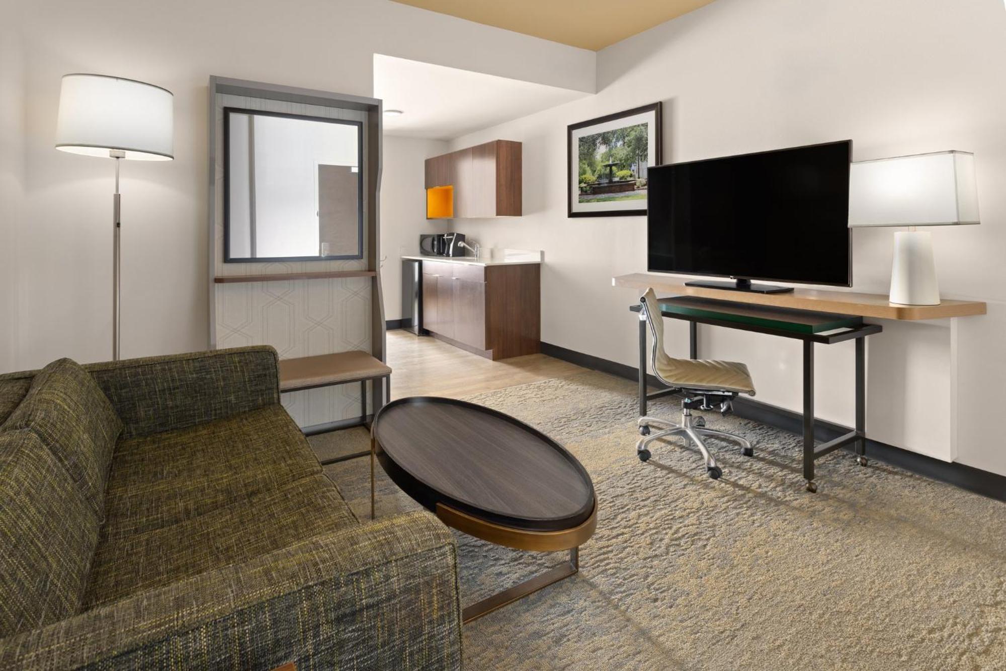 Hotel & - Airport - Pooler By Ihg 3*