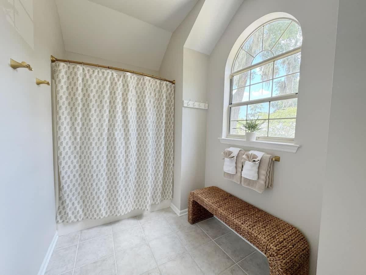 Holiday home Charming For Family And Dogs Near &