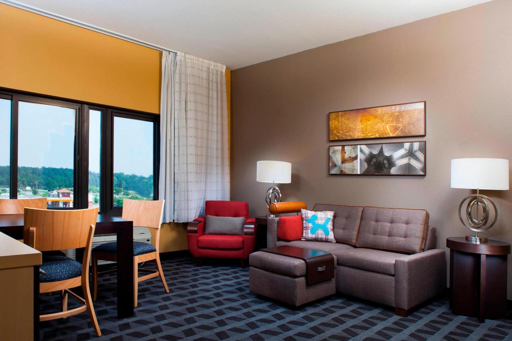 Towneplace By Marriott Airport