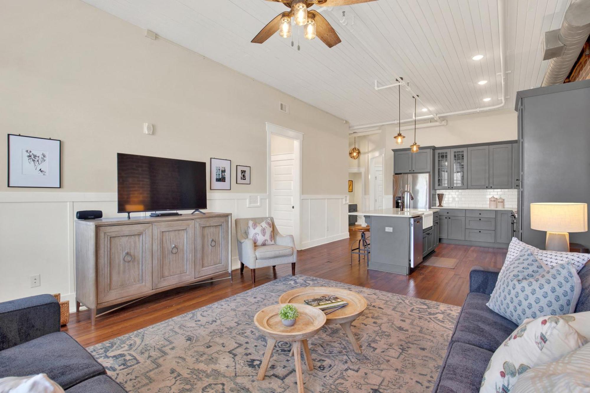 Apartment Midtown Pointe