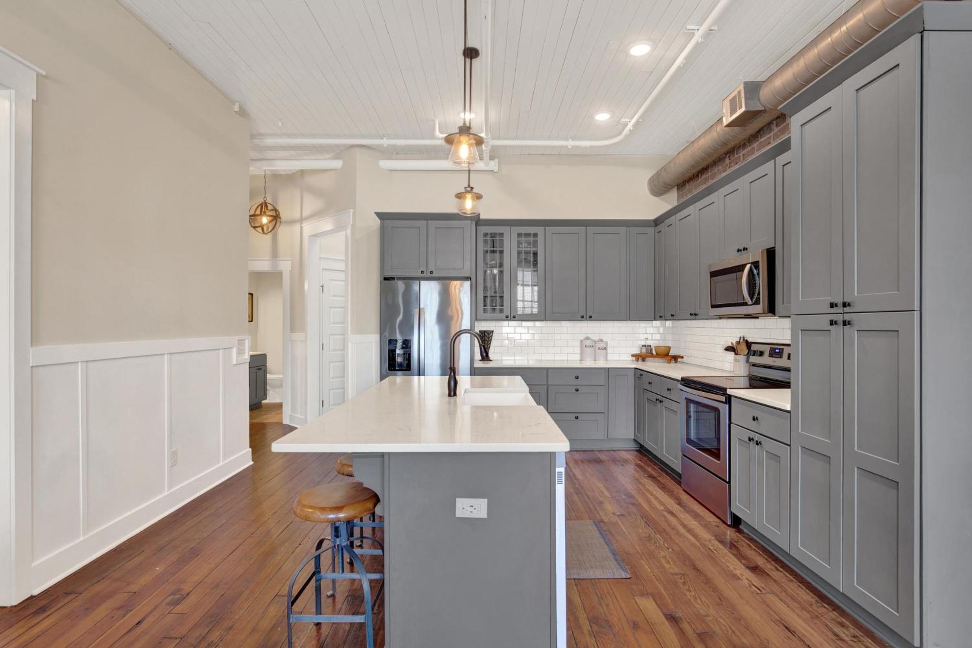Apartment Midtown Pointe *